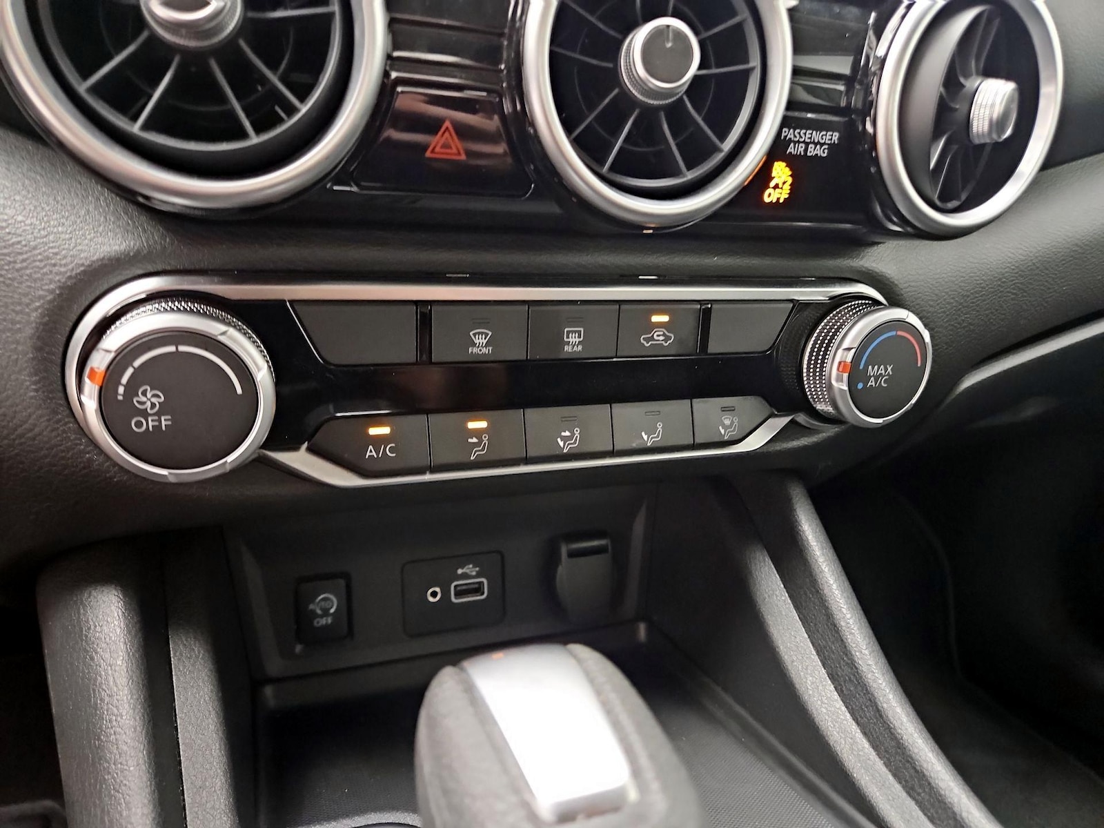 2024 Nissan Sentra S - Photo 17