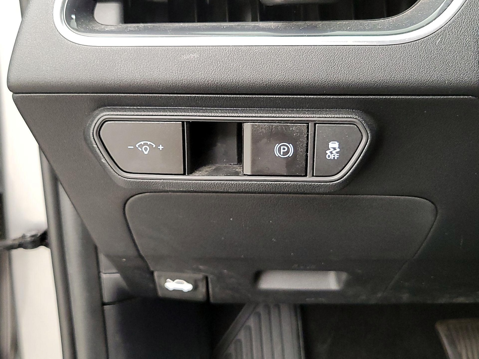 2025 Kia K4 EX - Photo 14