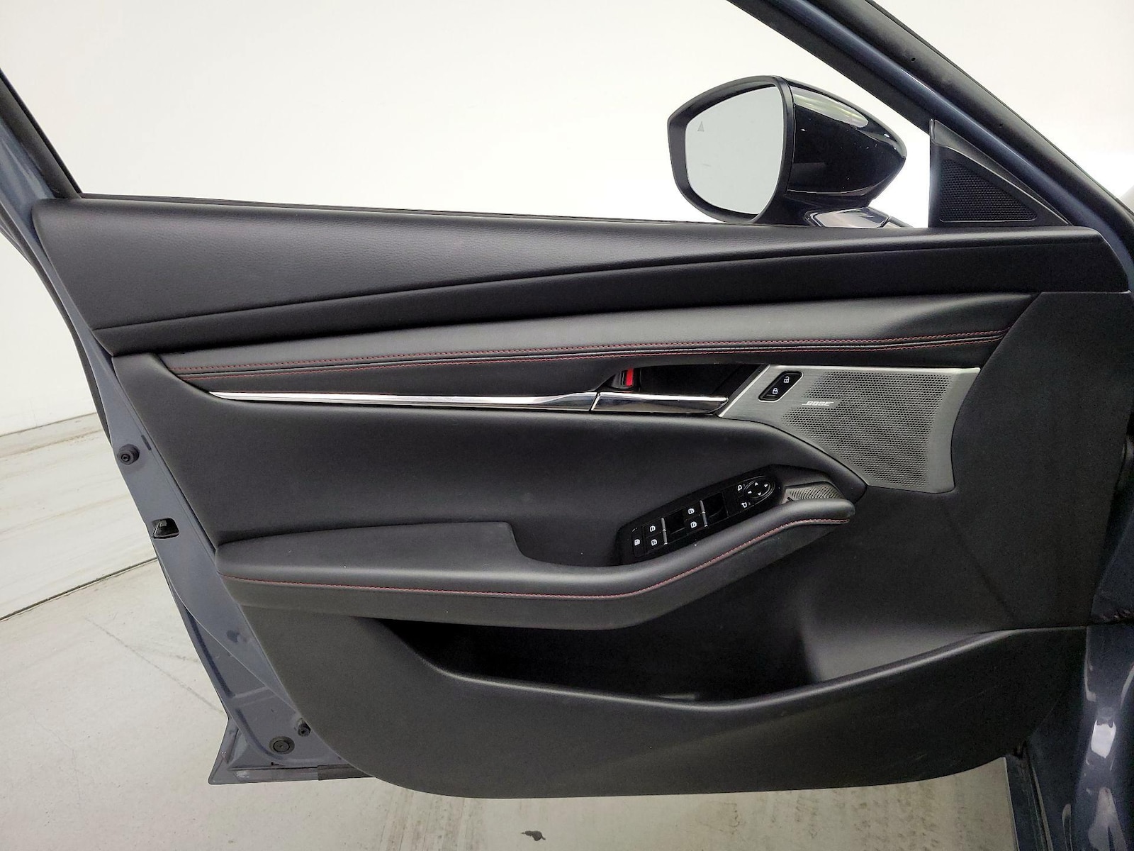 2023 Mazda Mazda3 Carbon Edition - Photo 13