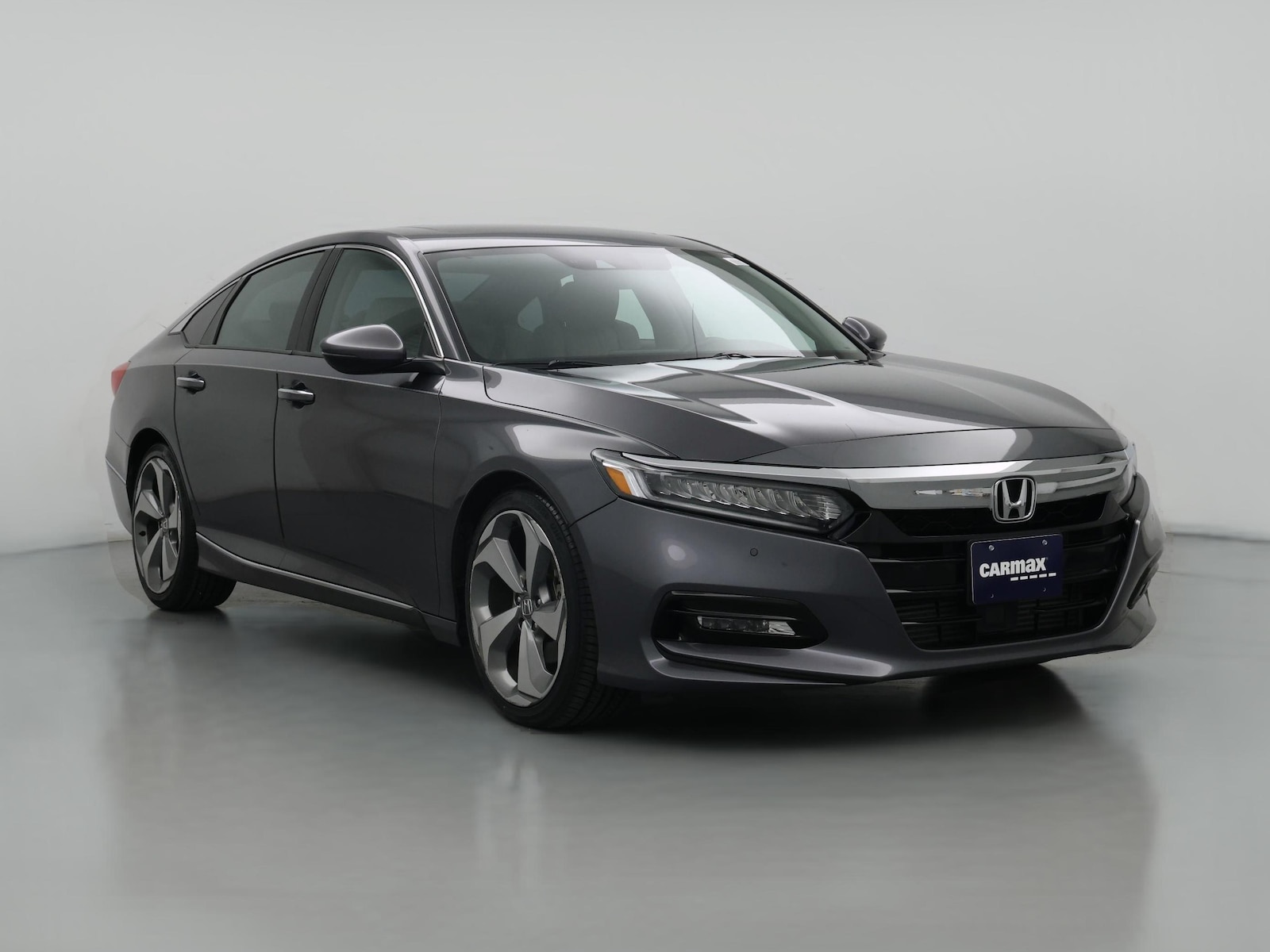 2018 Honda Accord Touring - Photo 1
