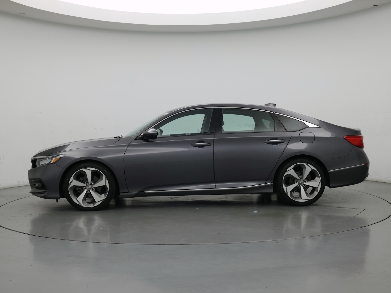 2018 Honda Accord Touring - Photo 4