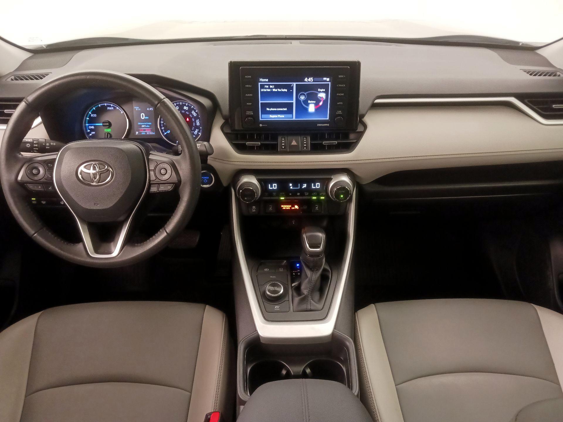 Thumbnail: 2021 Toyota RAV4 - 9