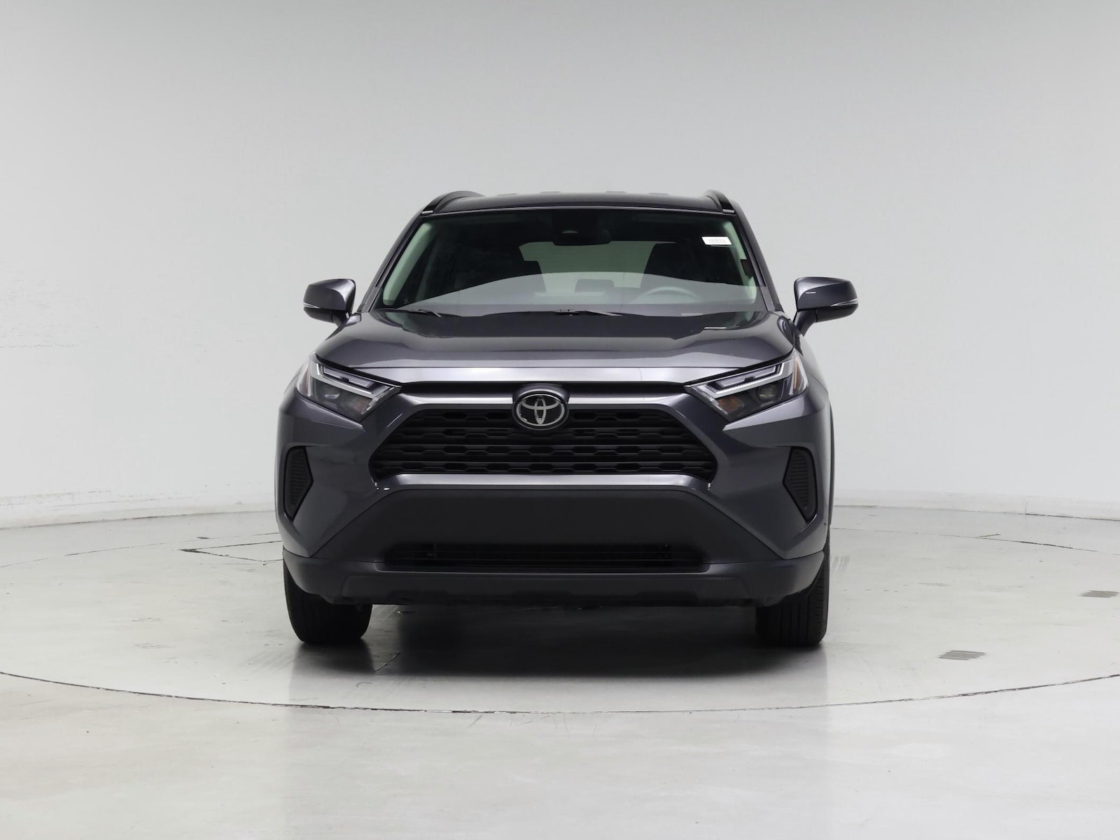 2024 Toyota RAV4 XLE - Photo 6
