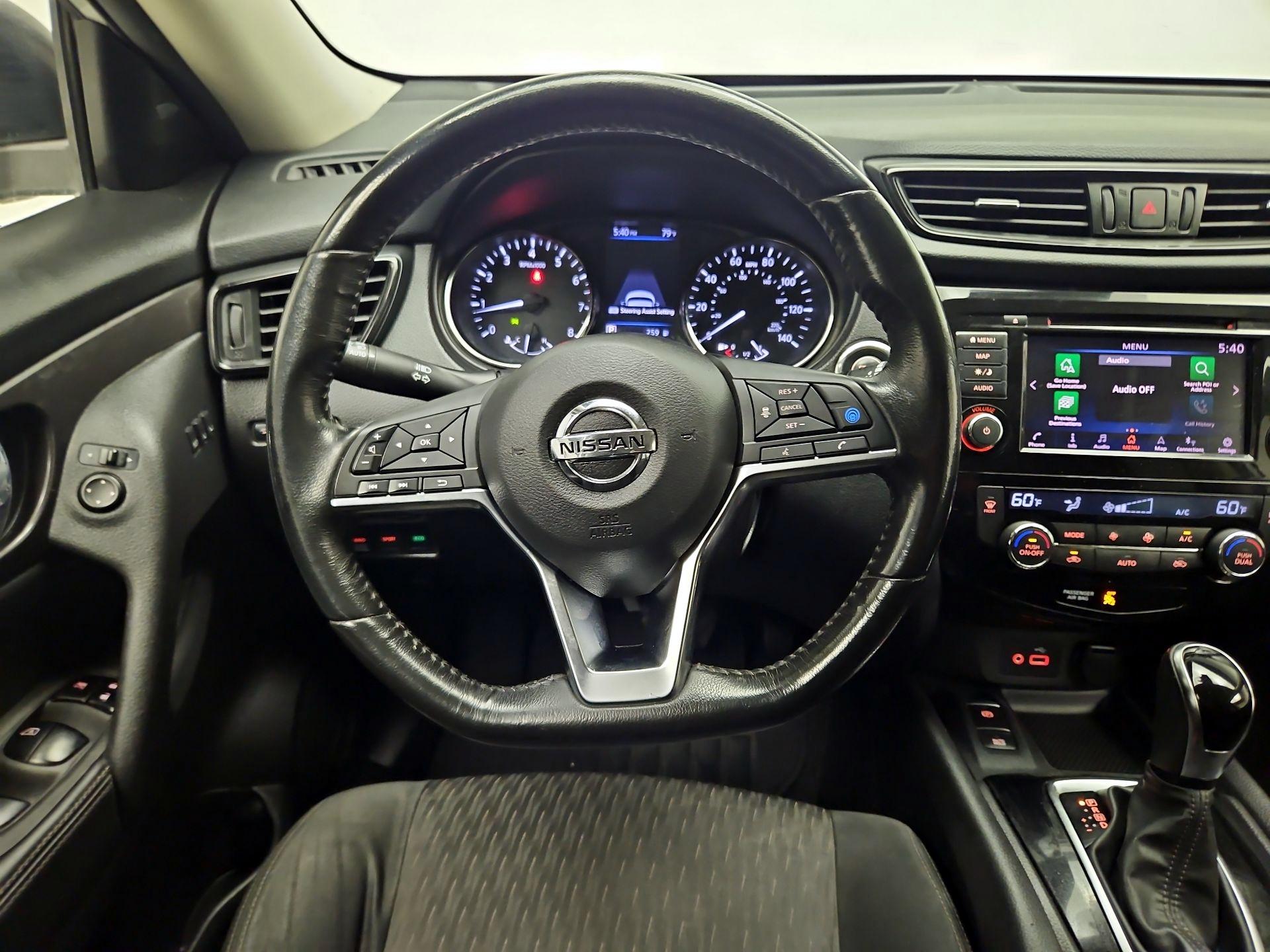 Thumbnail: 2019 Nissan Rogue - 10