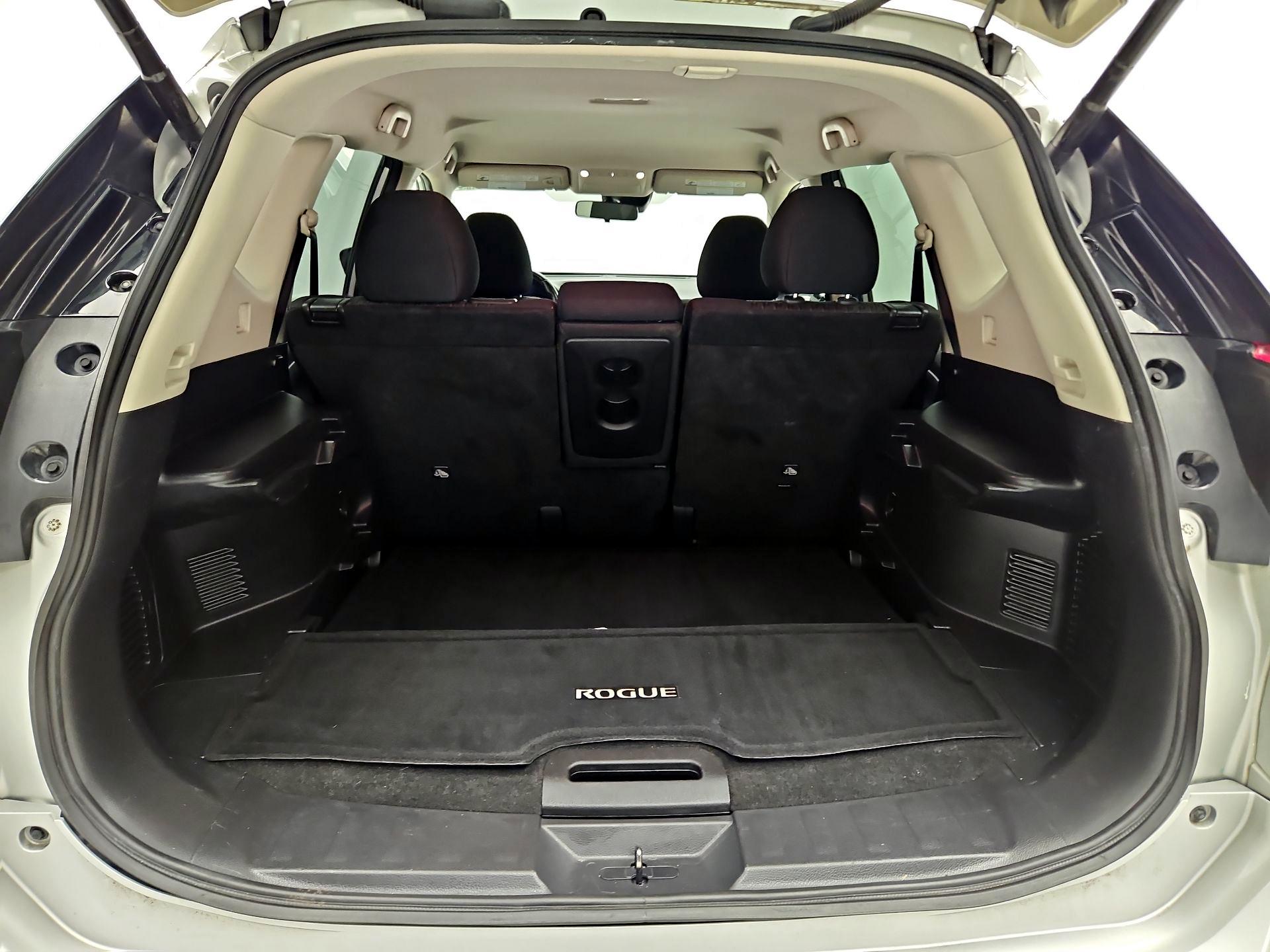 Thumbnail: 2019 Nissan Rogue - 20