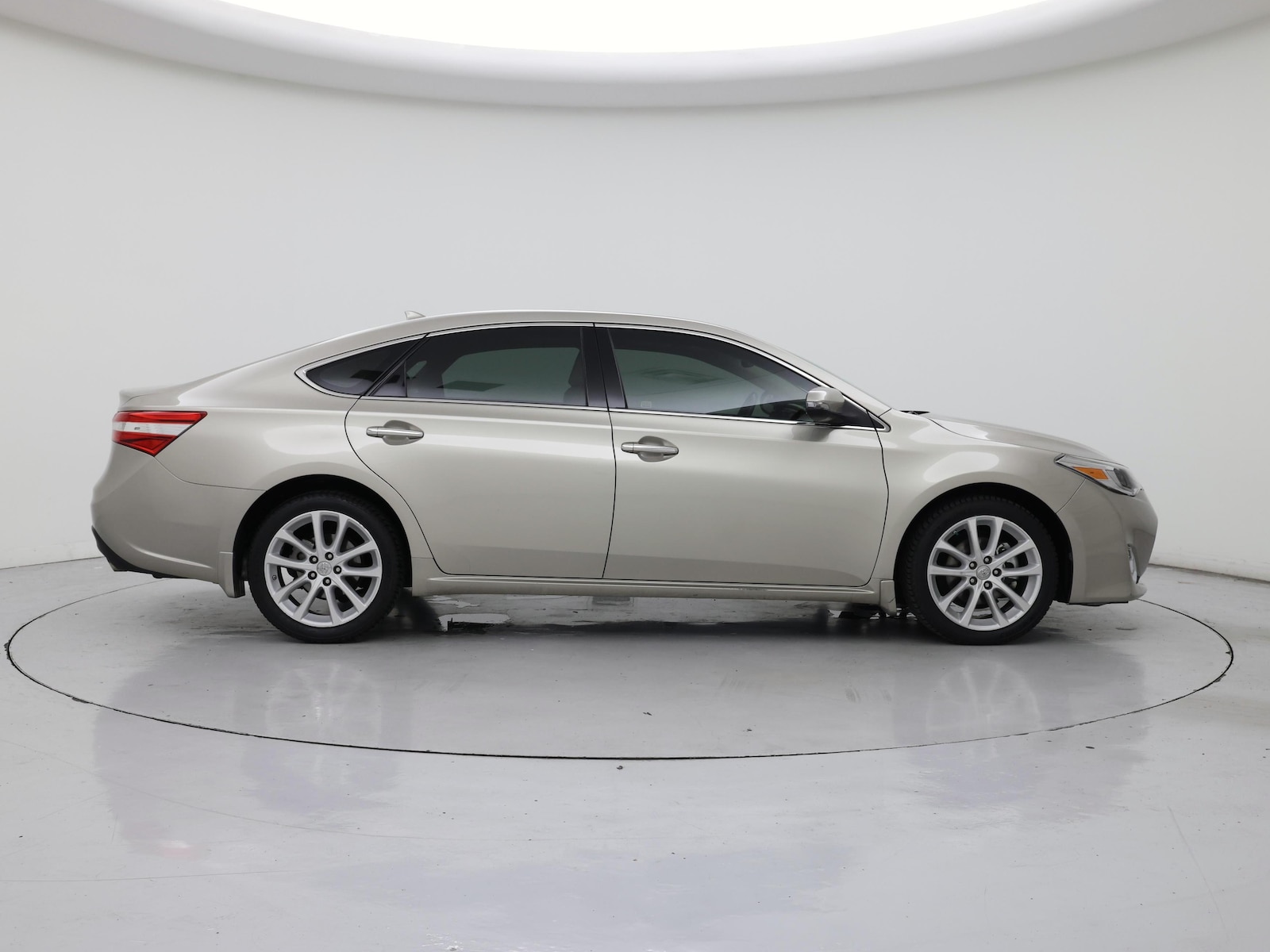 2015 Toyota Avalon Limited - Photo 8