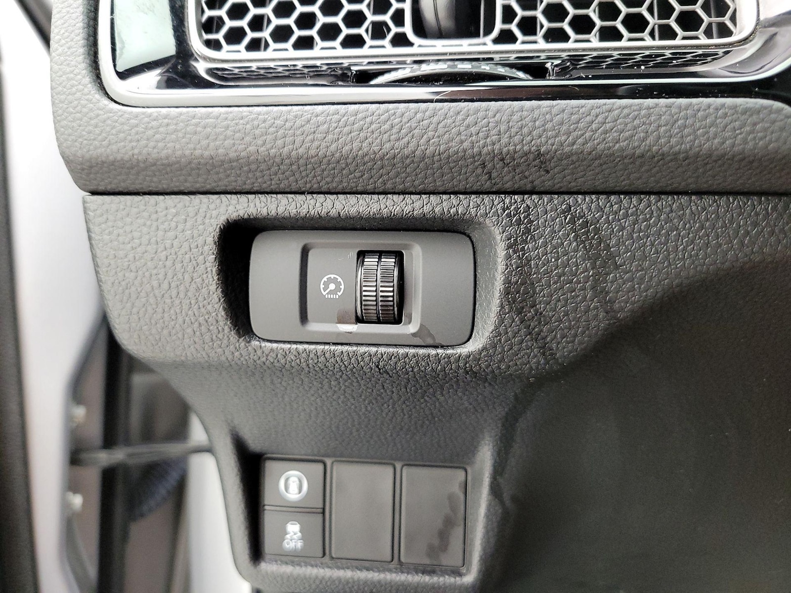 2024 Honda Civic Sport - Photo 14