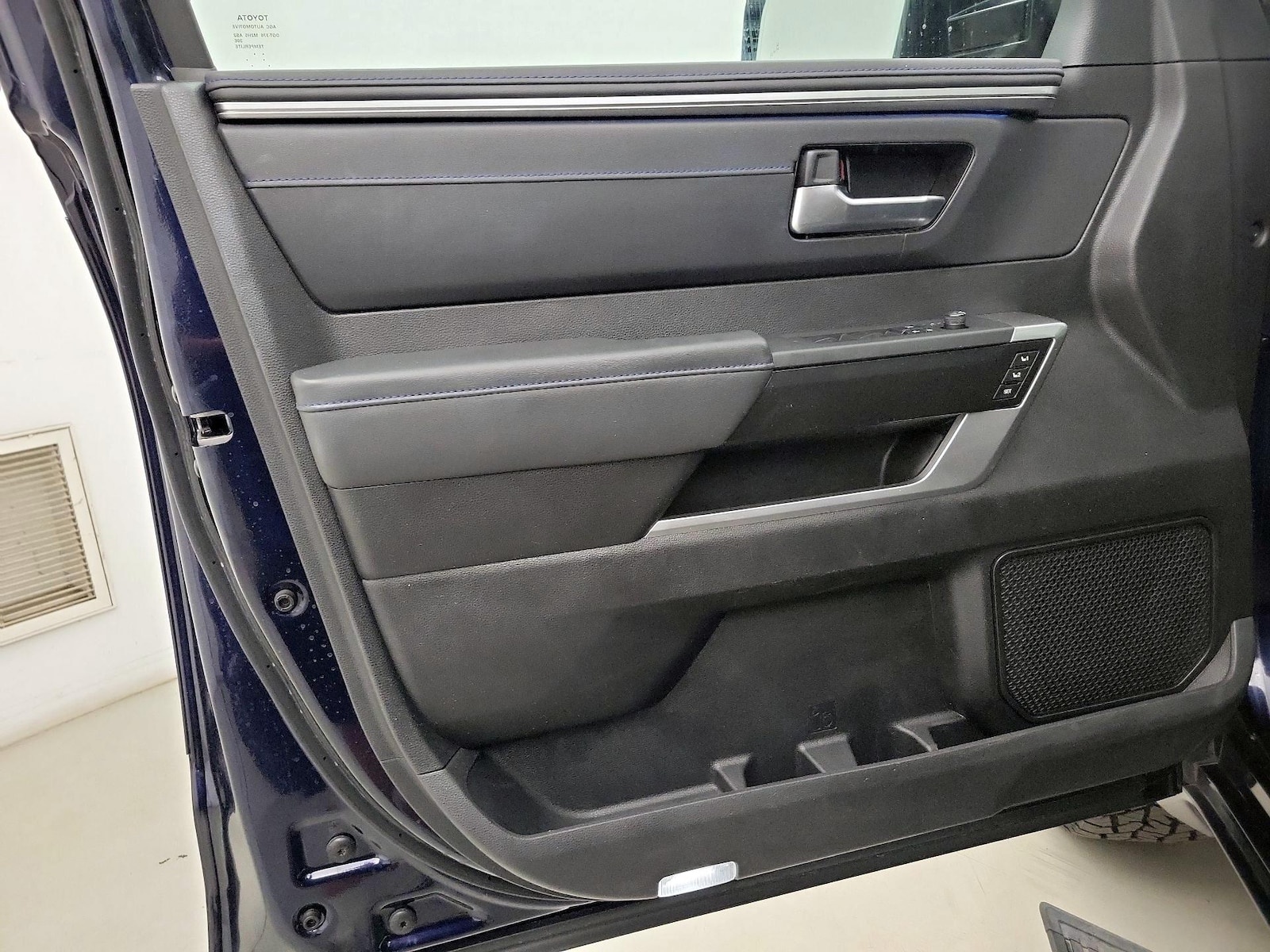 2023 Toyota Tundra Platinum - Photo 13