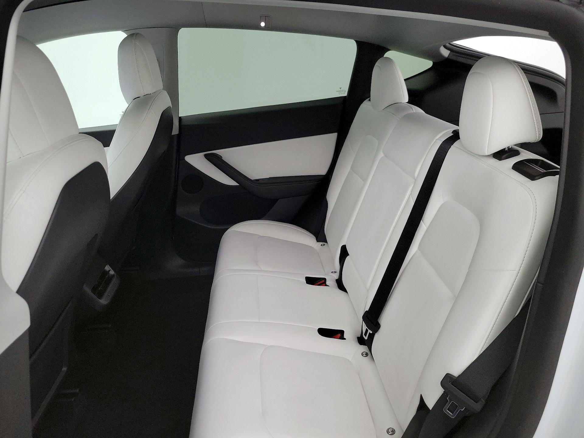 Thumbnail: 2022 Tesla Model Y - 18