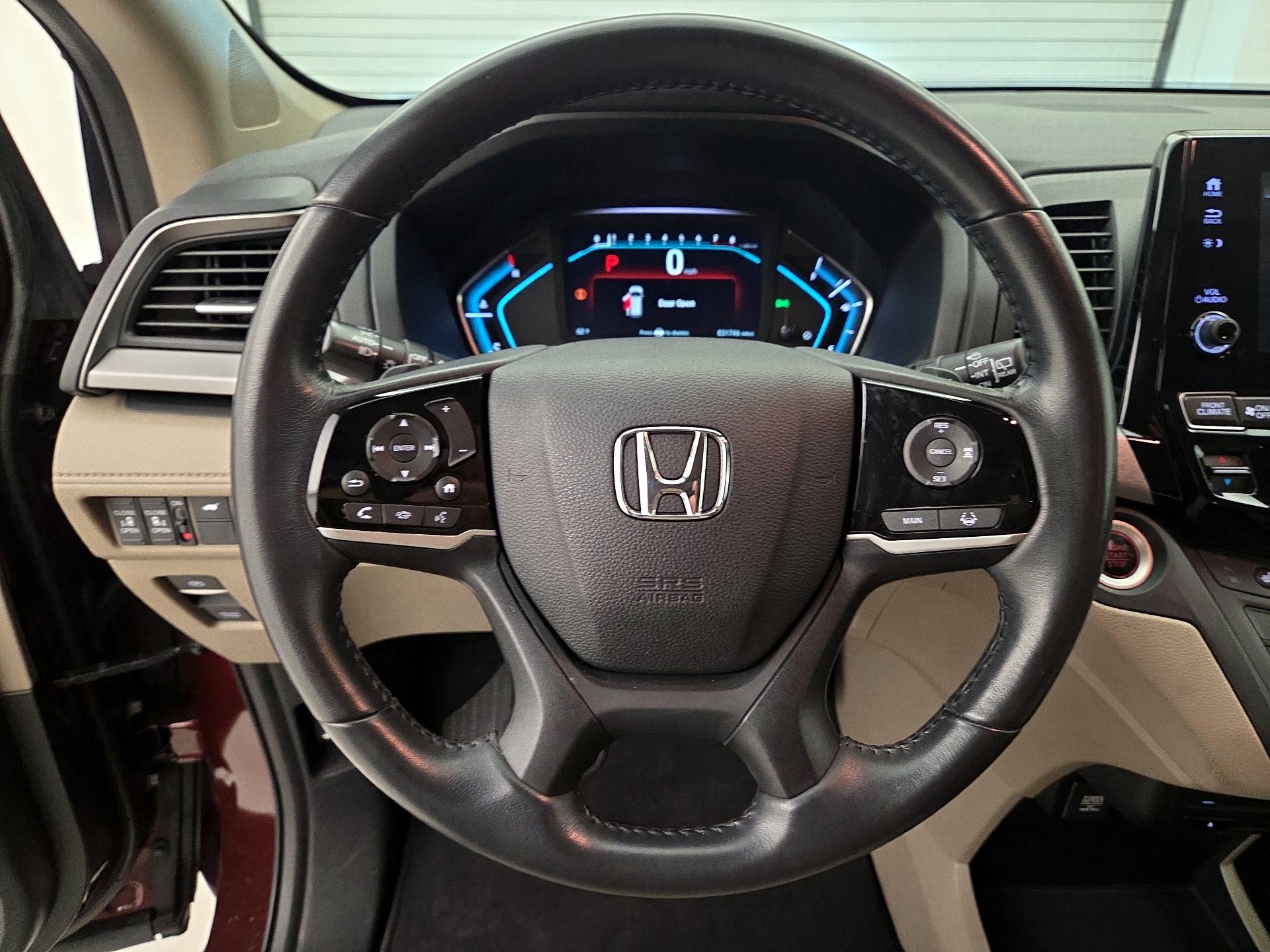 Thumbnail: 2018 Honda Odyssey - 10