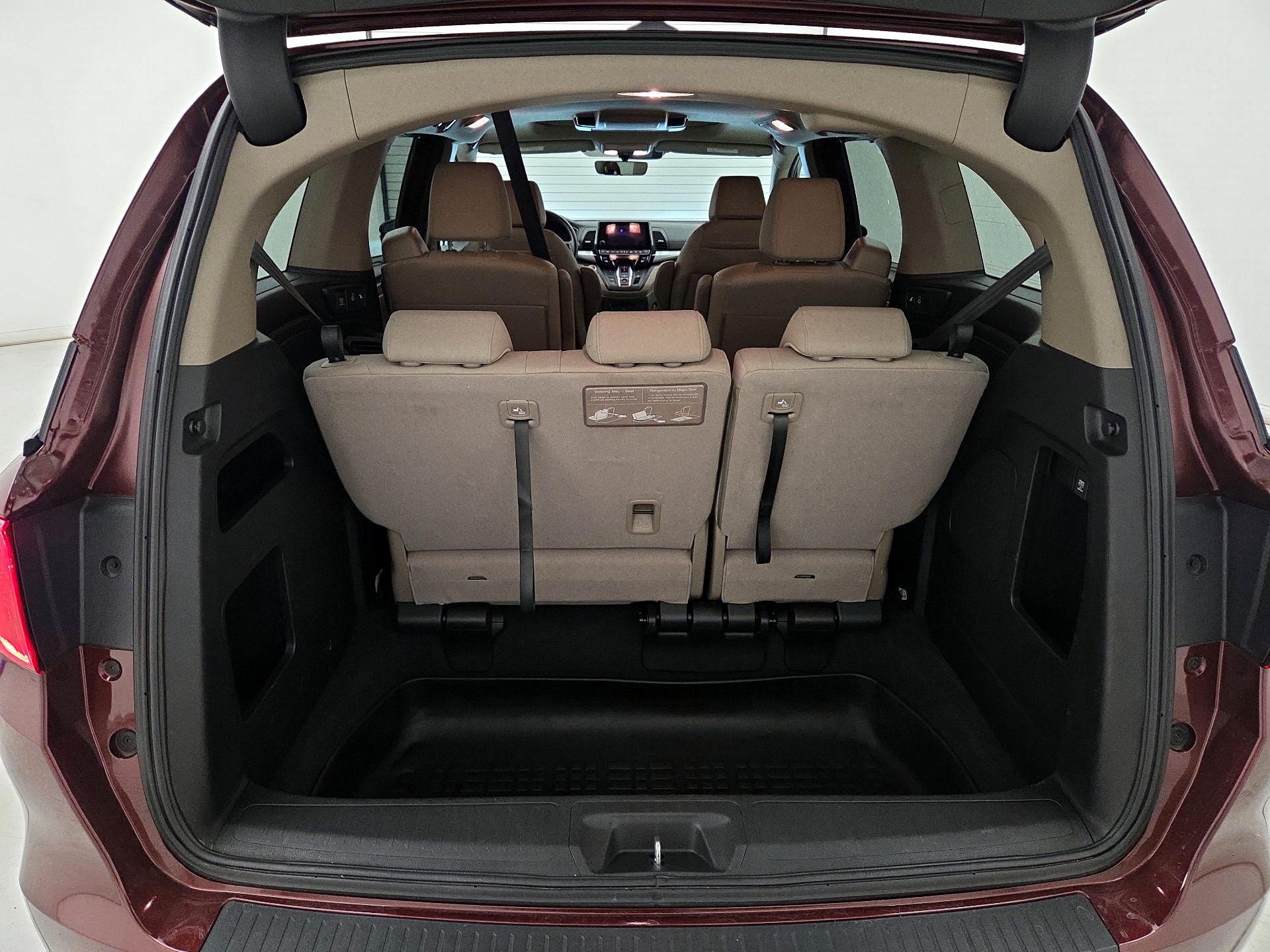 Thumbnail: 2018 Honda Odyssey - 19