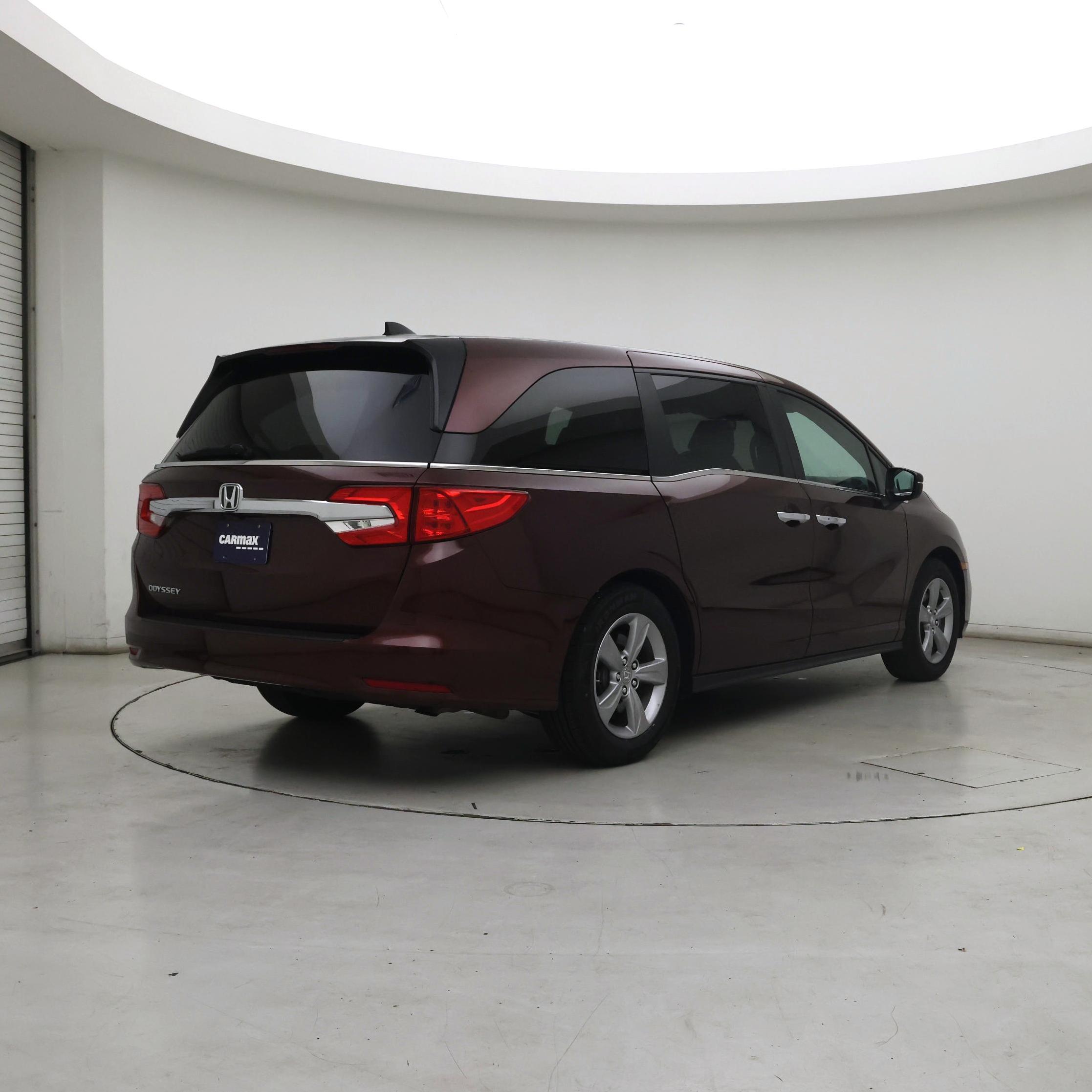 Thumbnail: 2018 Honda Odyssey - 8