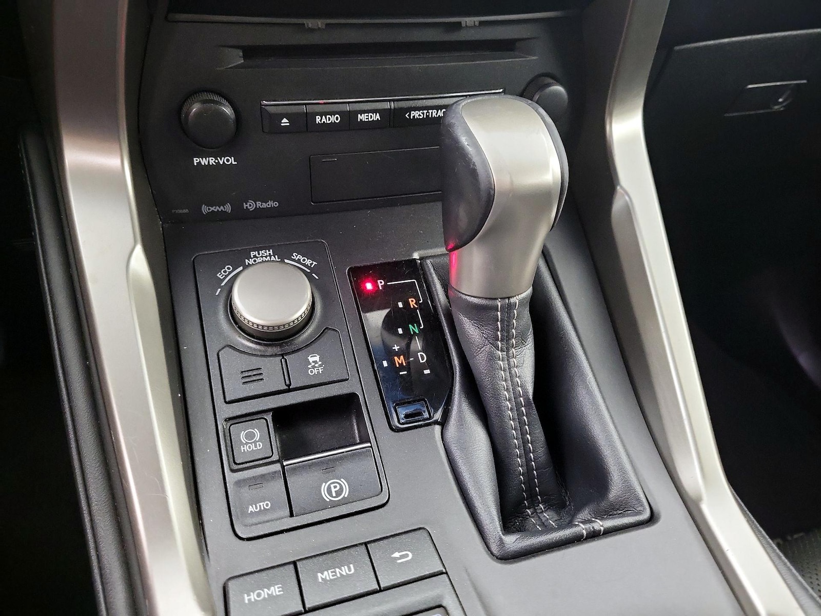 2017 Lexus NX 200t - Photo 18