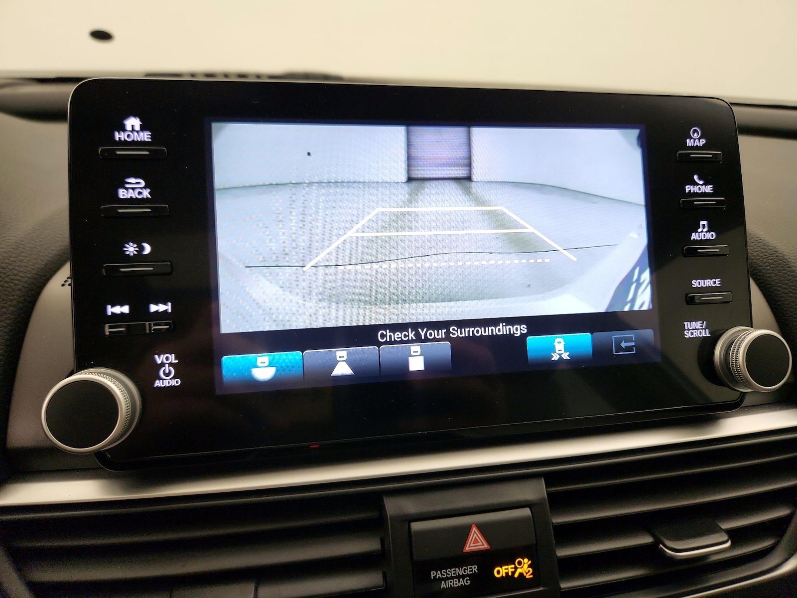 2021 Honda Accord Hybrid Touring - Photo 15
