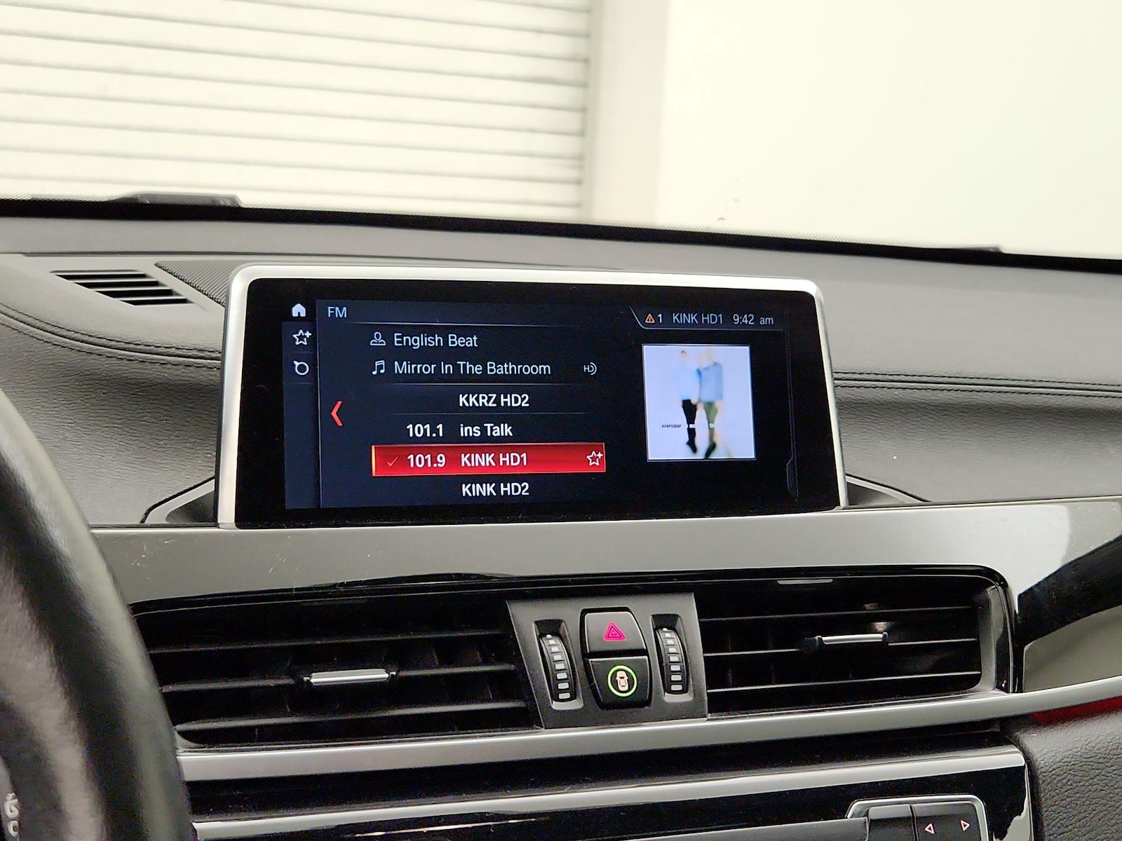 2020 BMW X1 28i - Photo 17