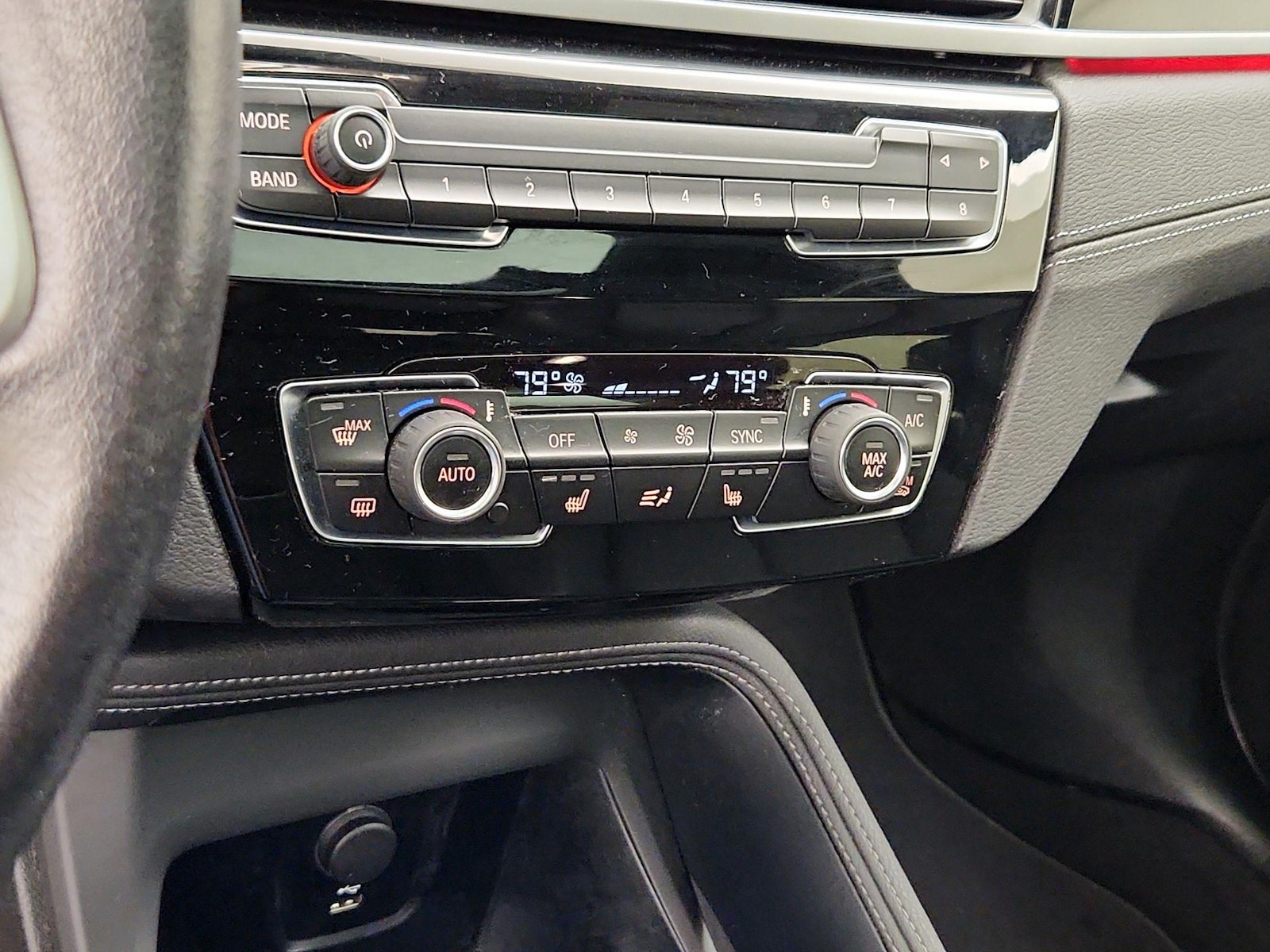 2020 BMW X1 28i - Photo 18