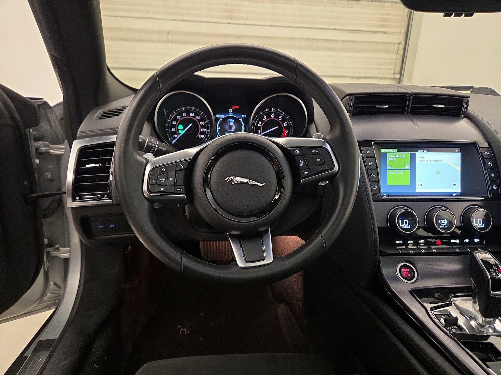 2018 Jaguar F-TYPE Base - Photo 11