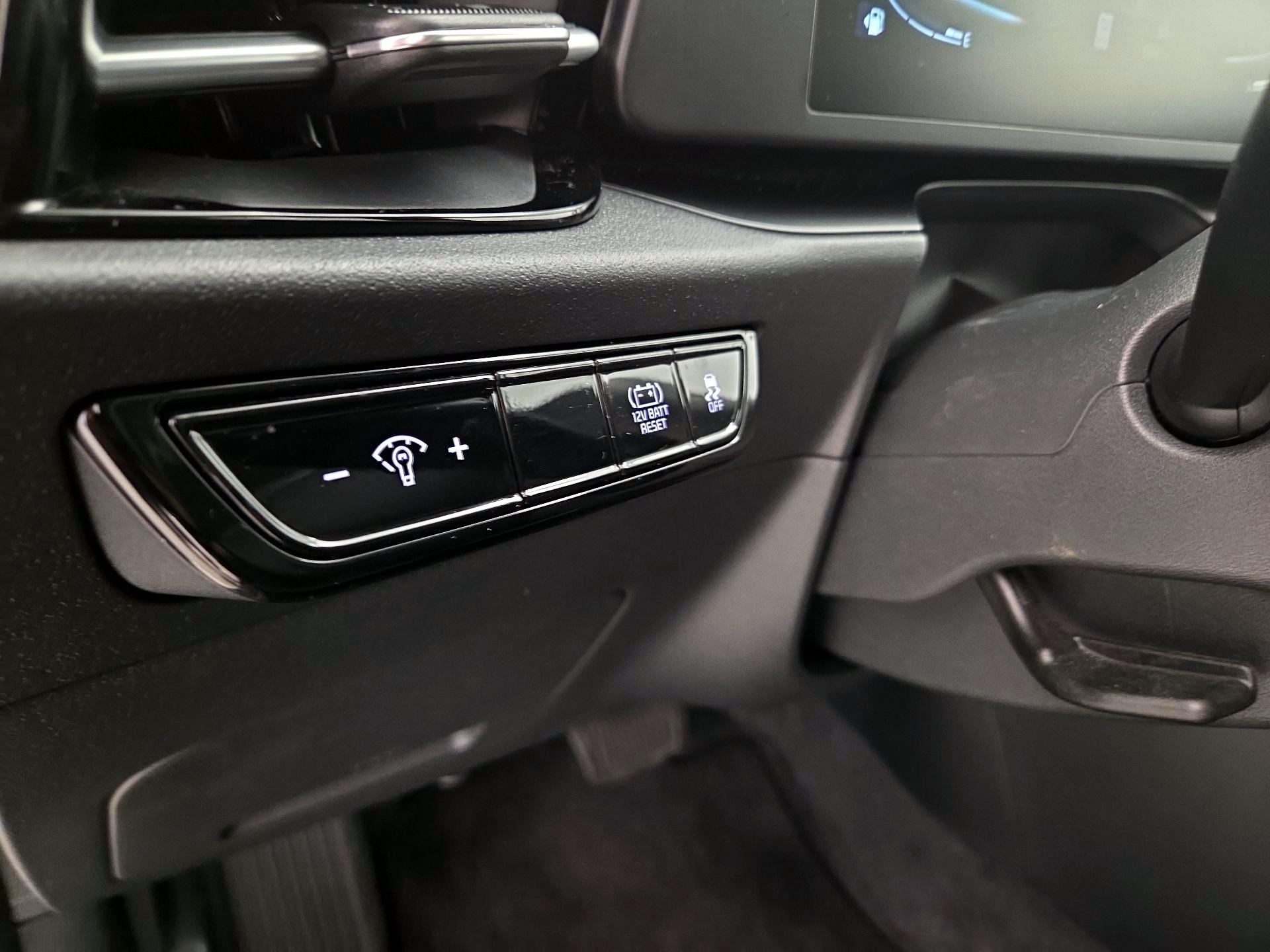 Thumbnail: 2024 Kia Niro - 13