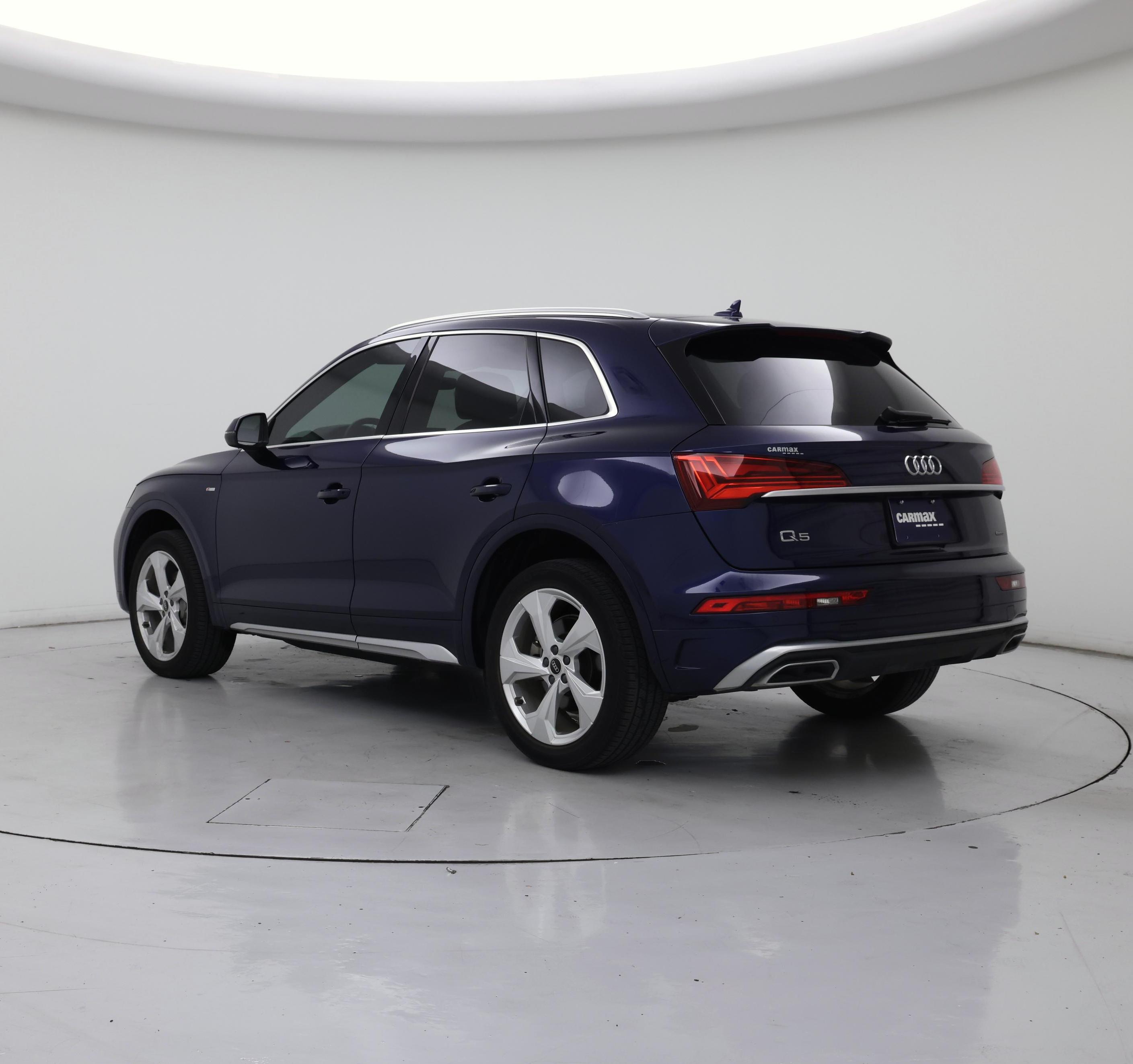 Thumbnail: 2023 Audi Q5 - 2