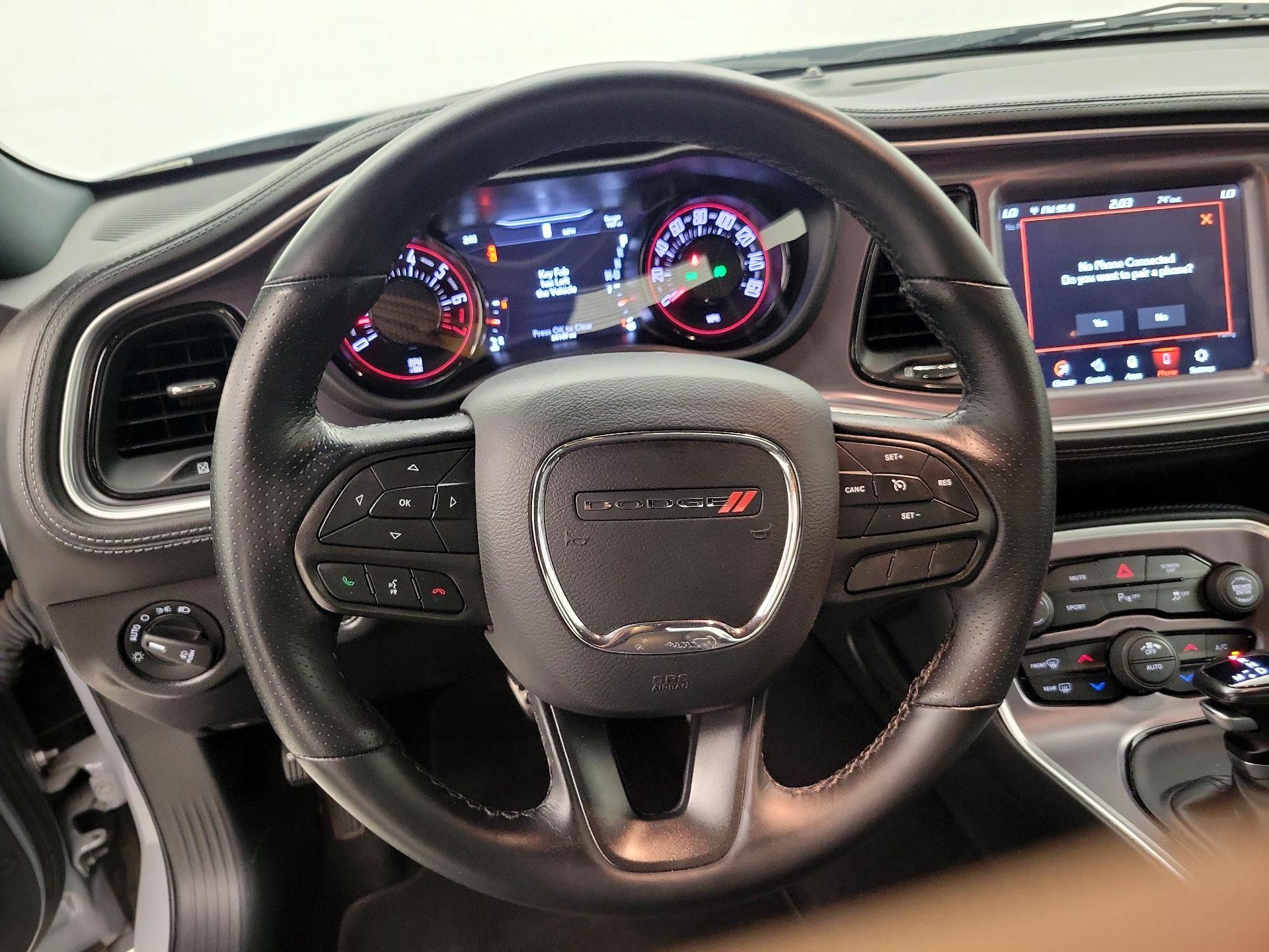 Thumbnail: 2020 Dodge Challenger - 10