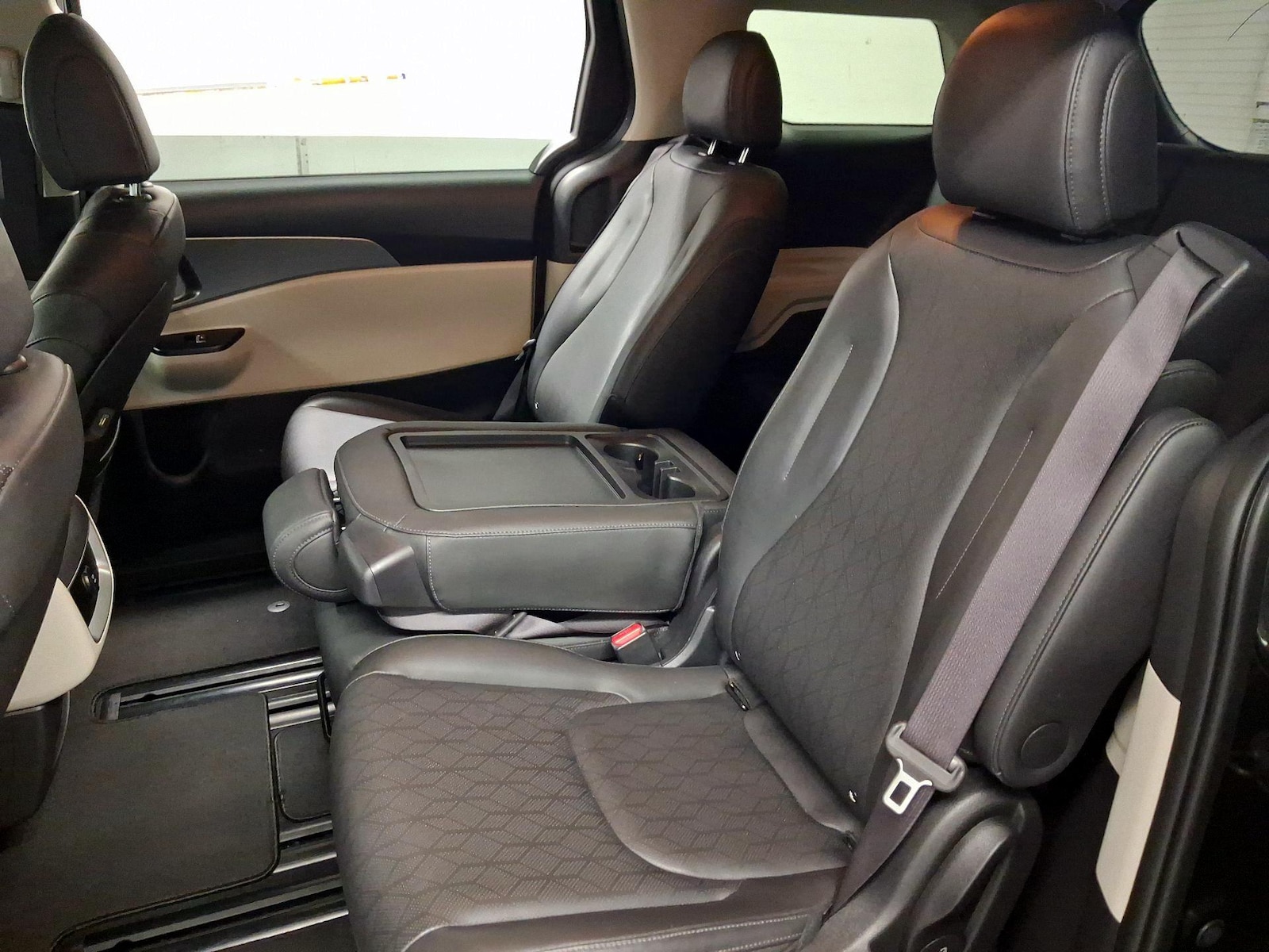 Rear Air Conditioning