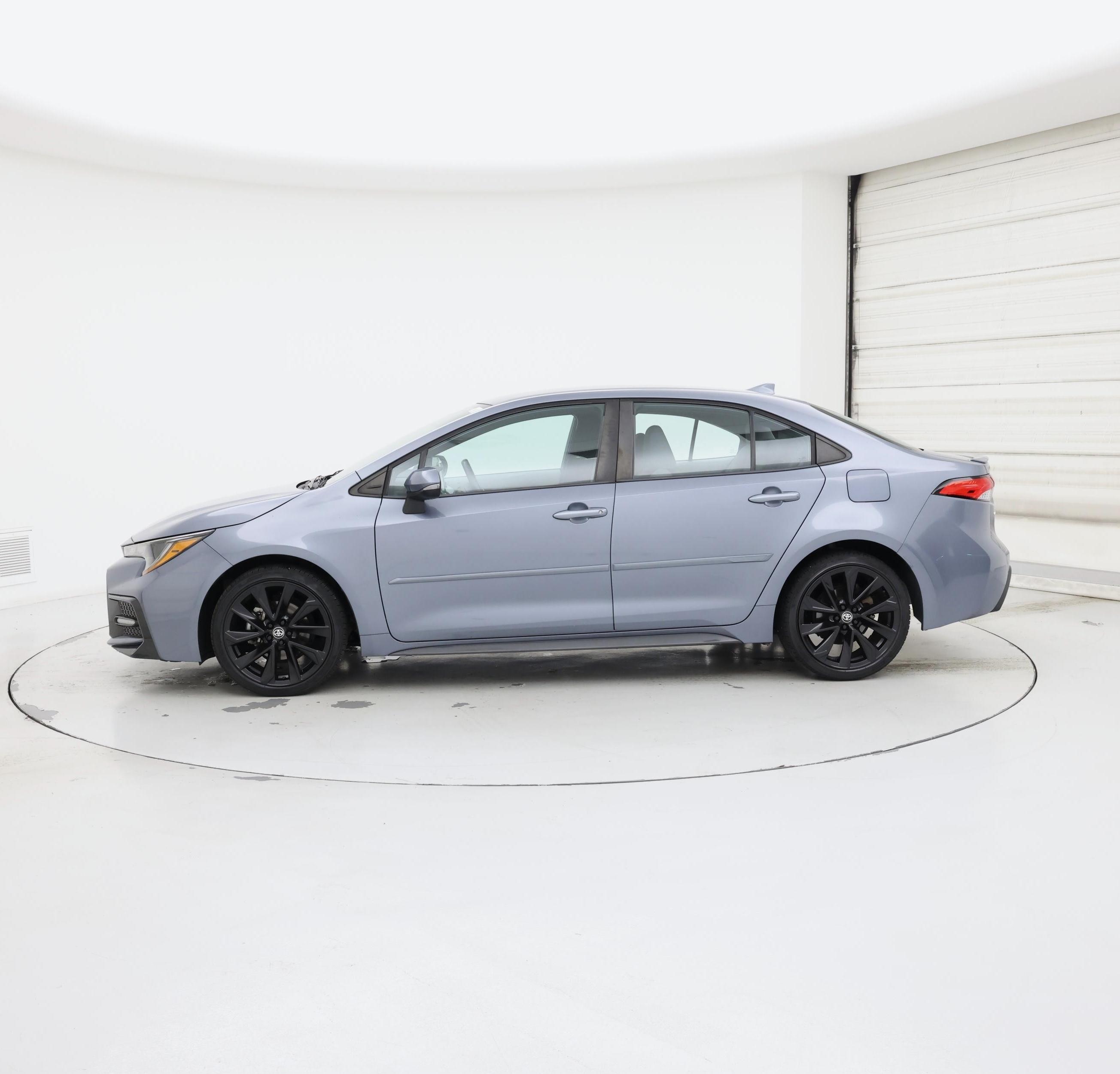 Thumbnail: 2020 Toyota Corolla - 3