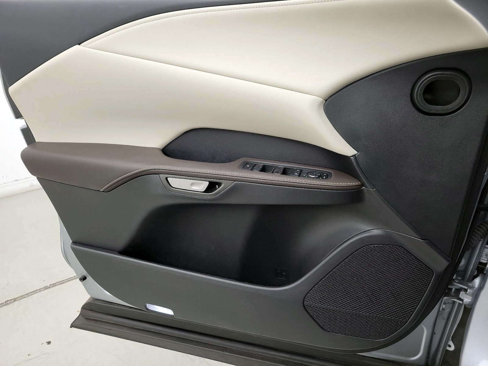 2023 Lexus RX 350 - Photo 13