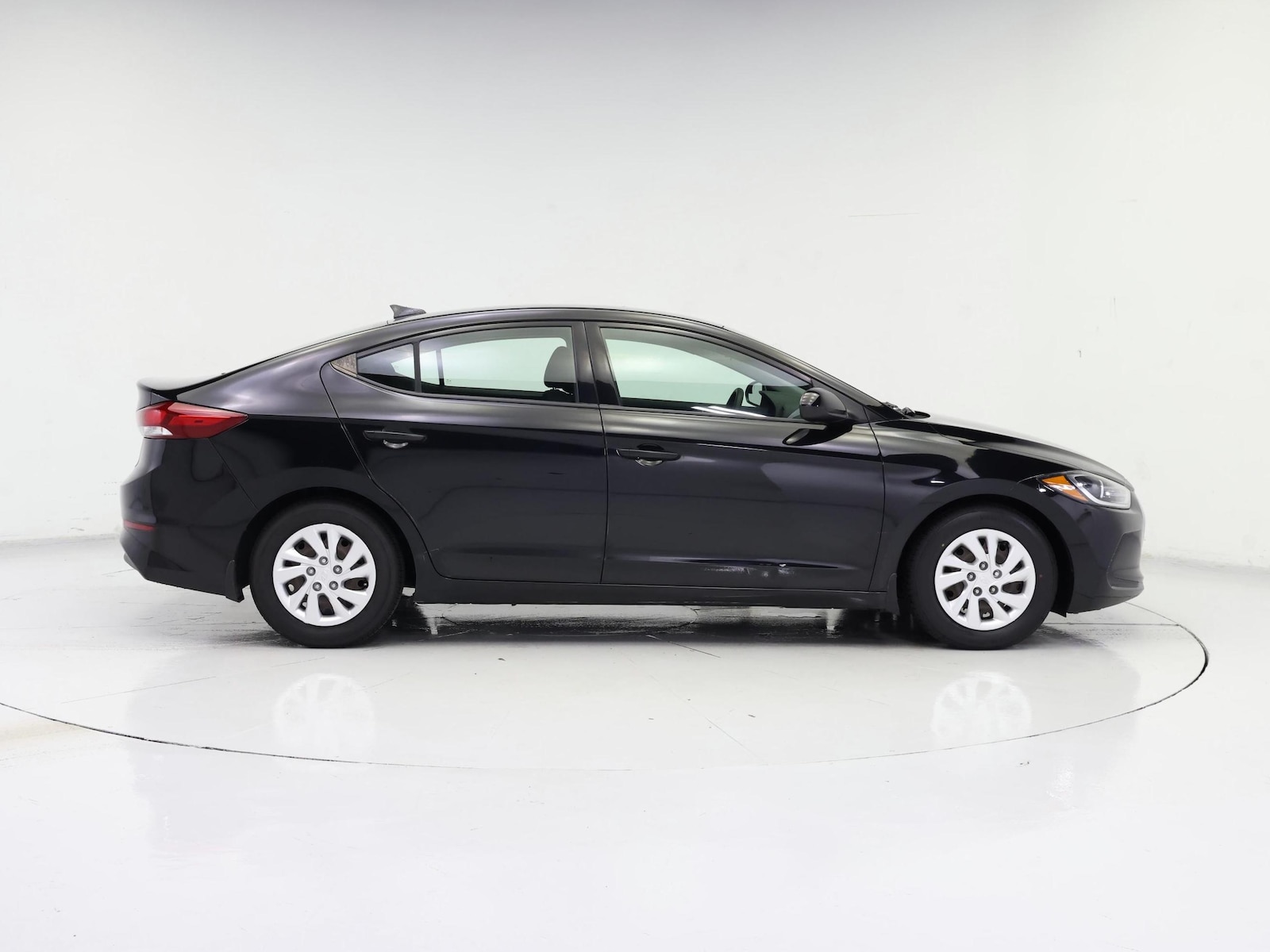 2018 Hyundai Elantra SE - Photo 8