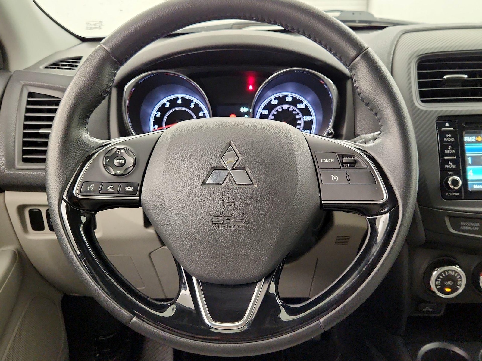 2017 Mitsubishi Outlander Sport SE - Photo 11
