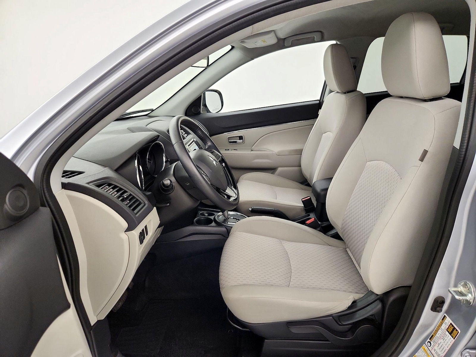 2017 Mitsubishi Outlander Sport SE - Photo 12