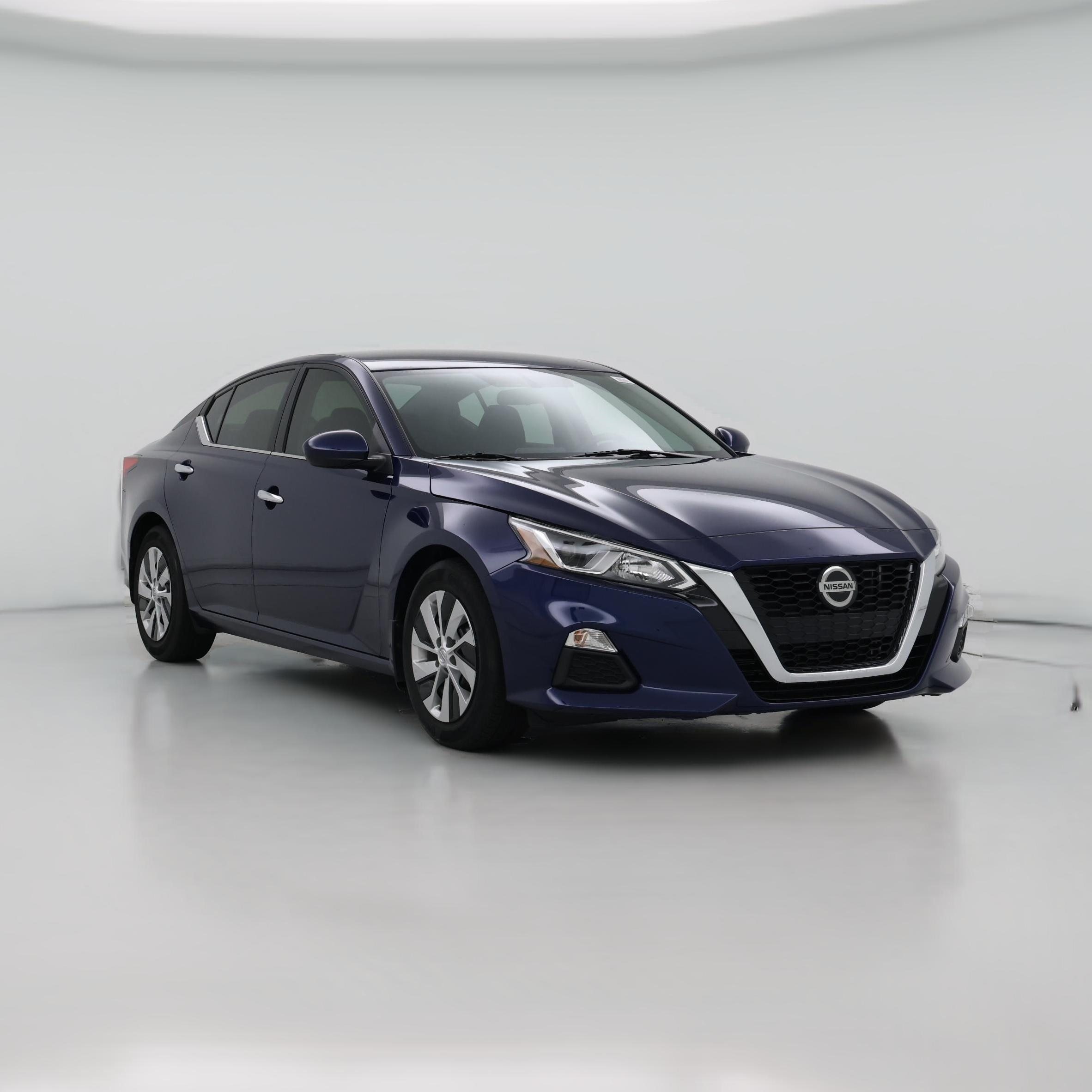 Thumbnail: 2020 Nissan Altima - 1