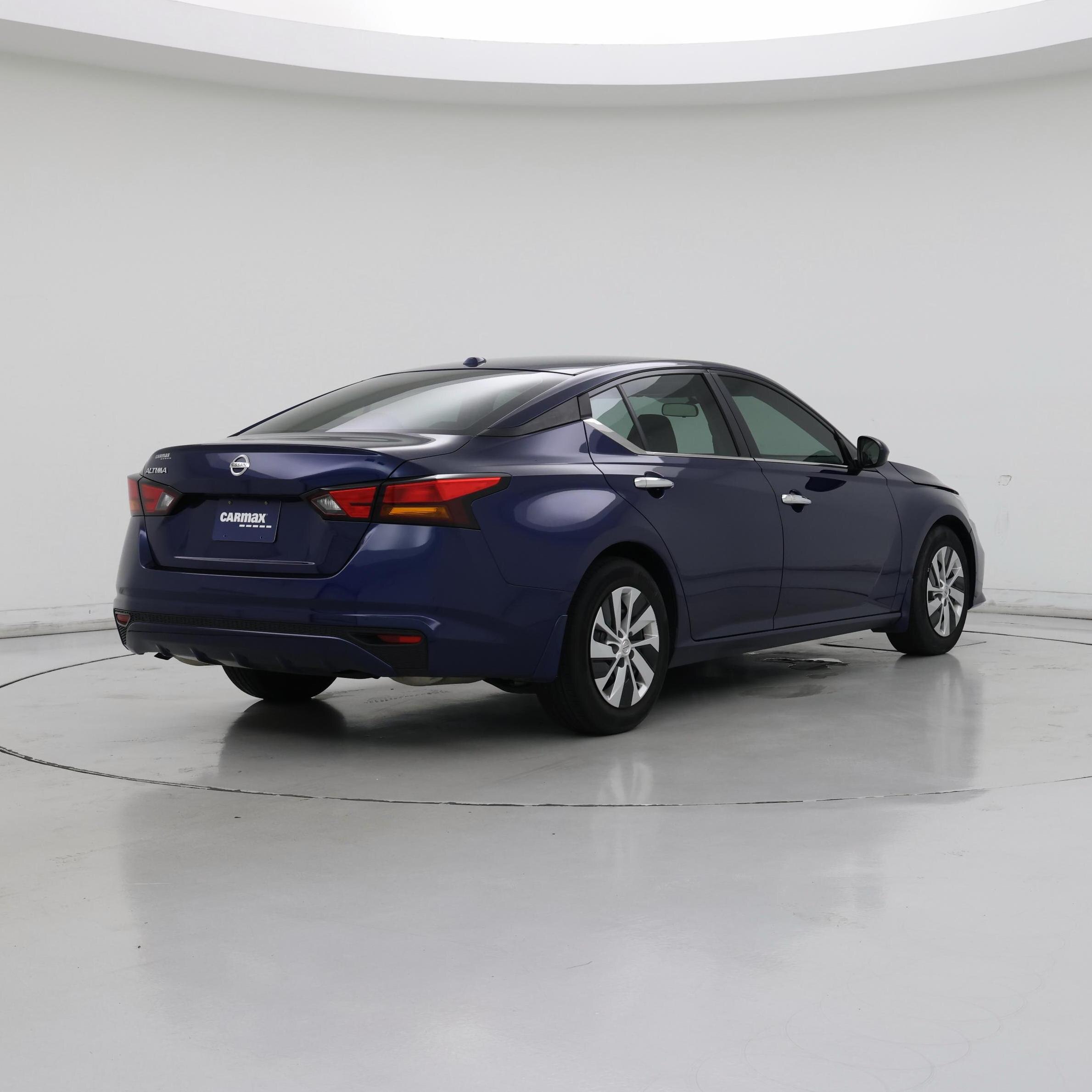 Thumbnail: 2020 Nissan Altima - 8