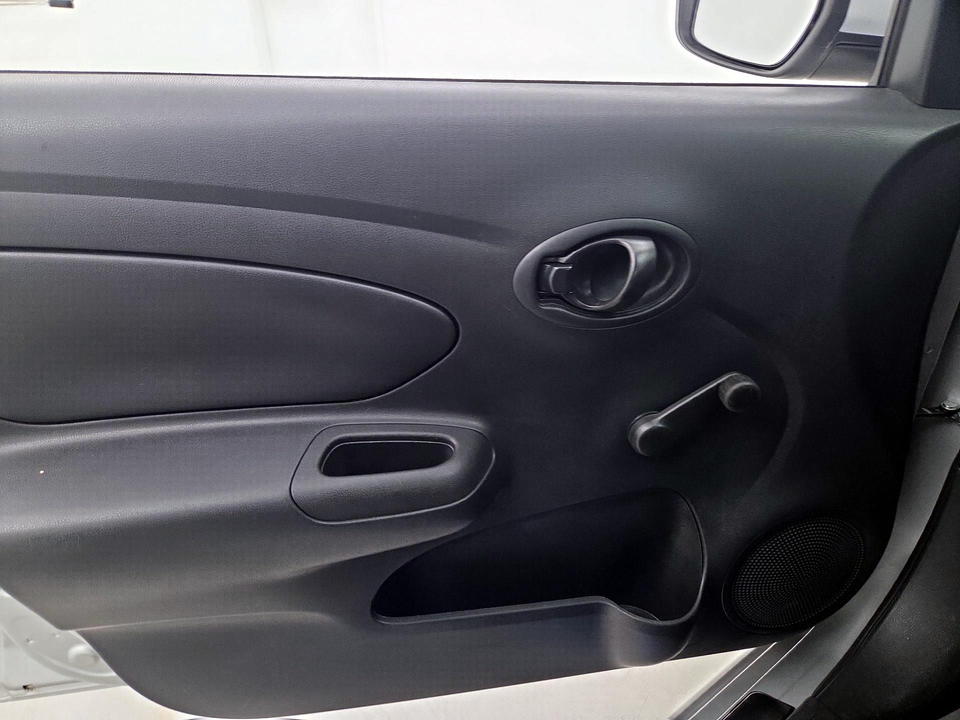 Thumbnail: 2019 Nissan Versa - 12