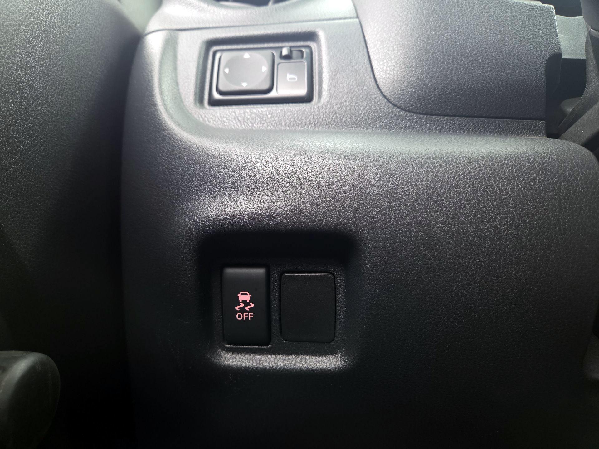 Thumbnail: 2019 Nissan Versa - 13