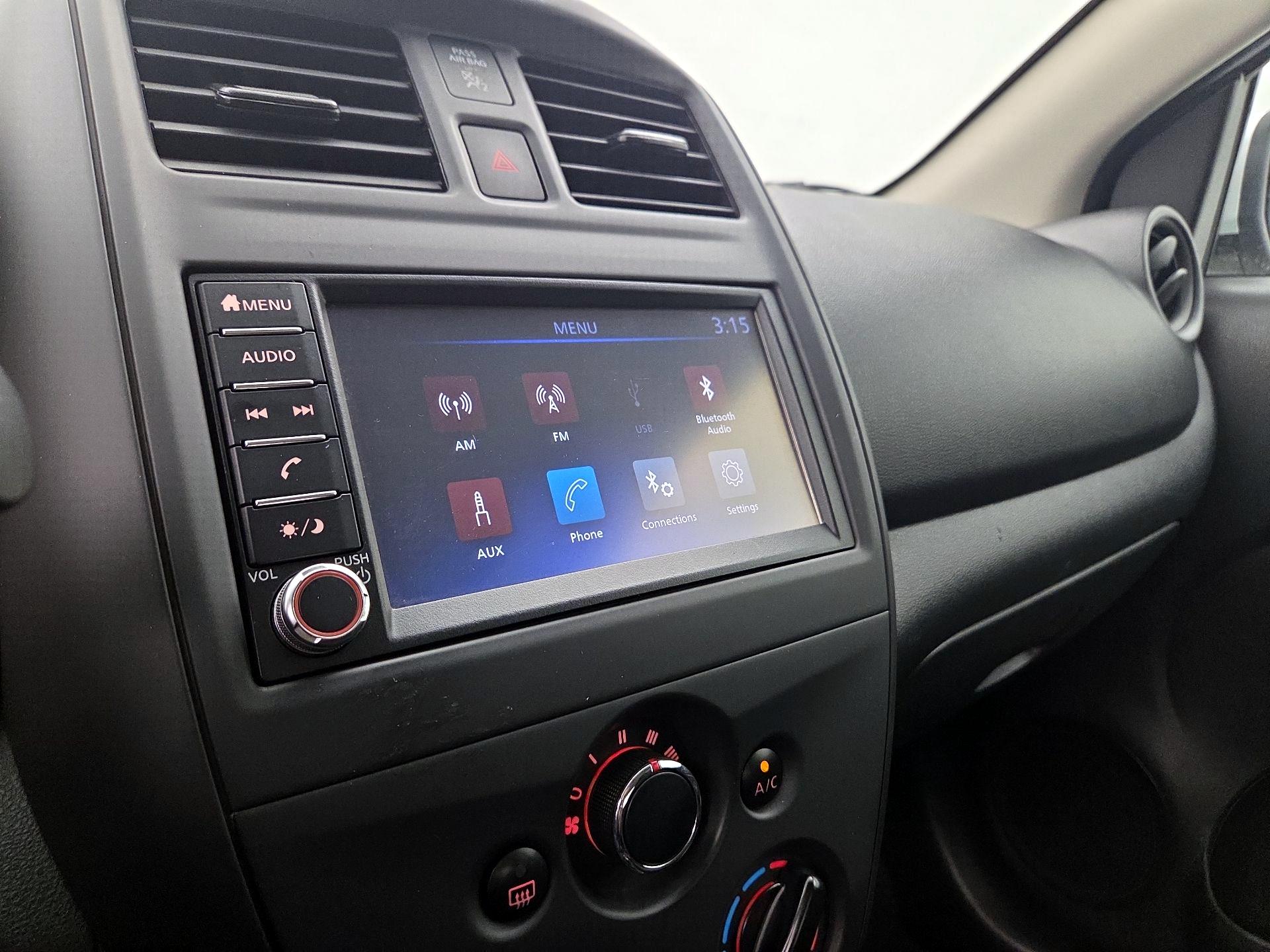 Thumbnail: 2019 Nissan Versa - 15