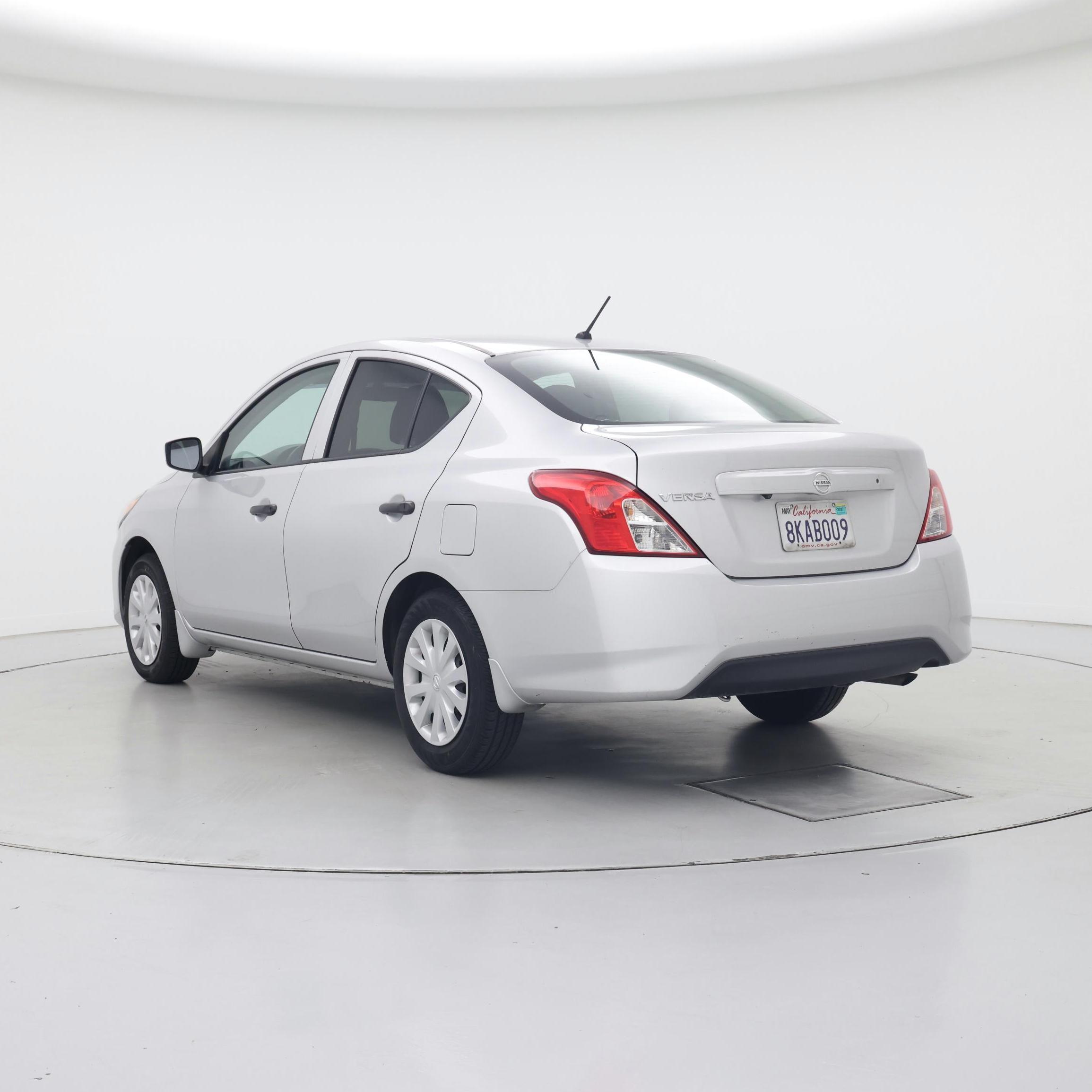 Thumbnail: 2019 Nissan Versa - 2