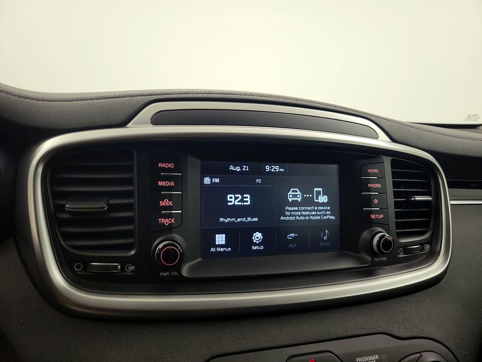 Thumbnail: 2019 Kia Sorento - 15