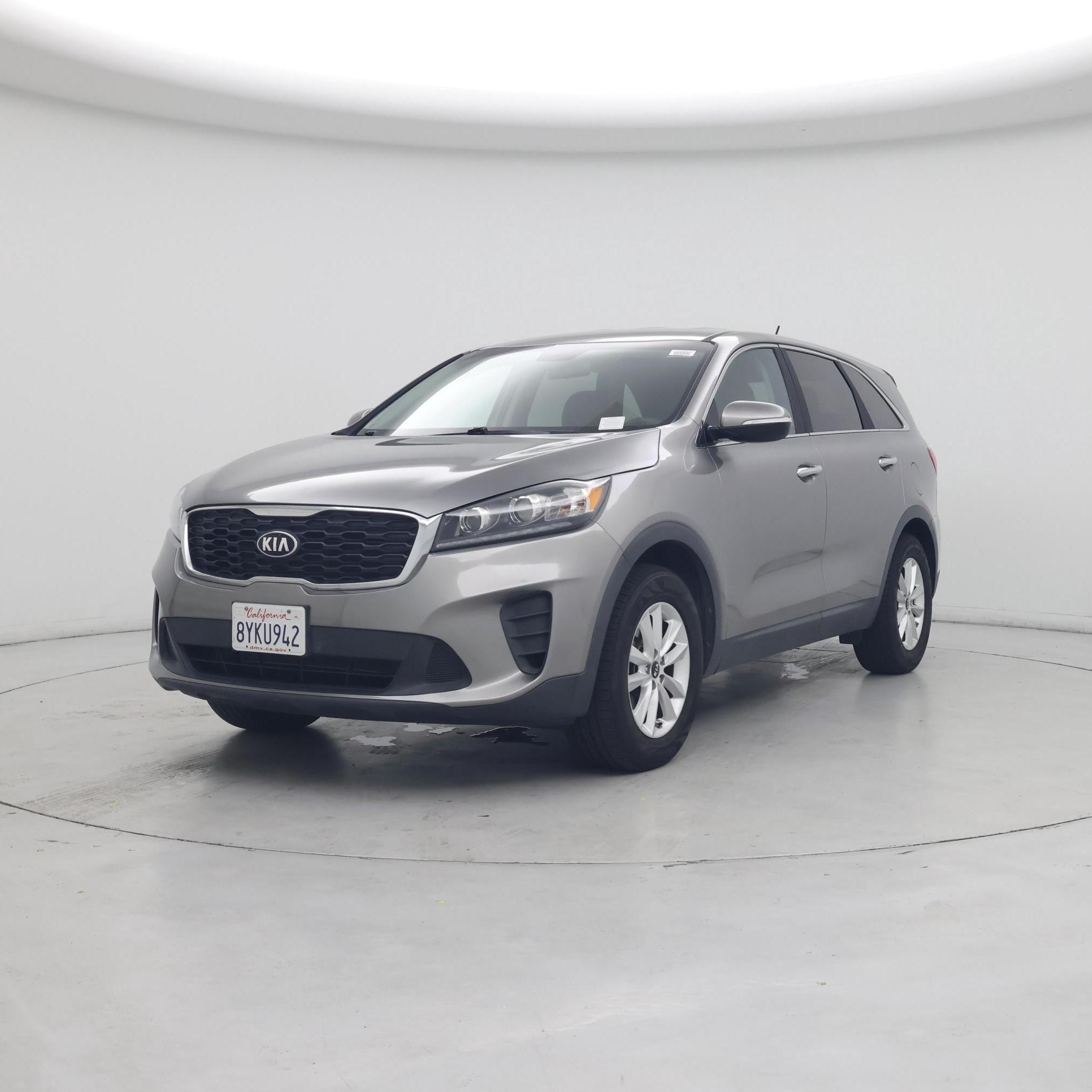 Thumbnail: 2019 Kia Sorento - 4