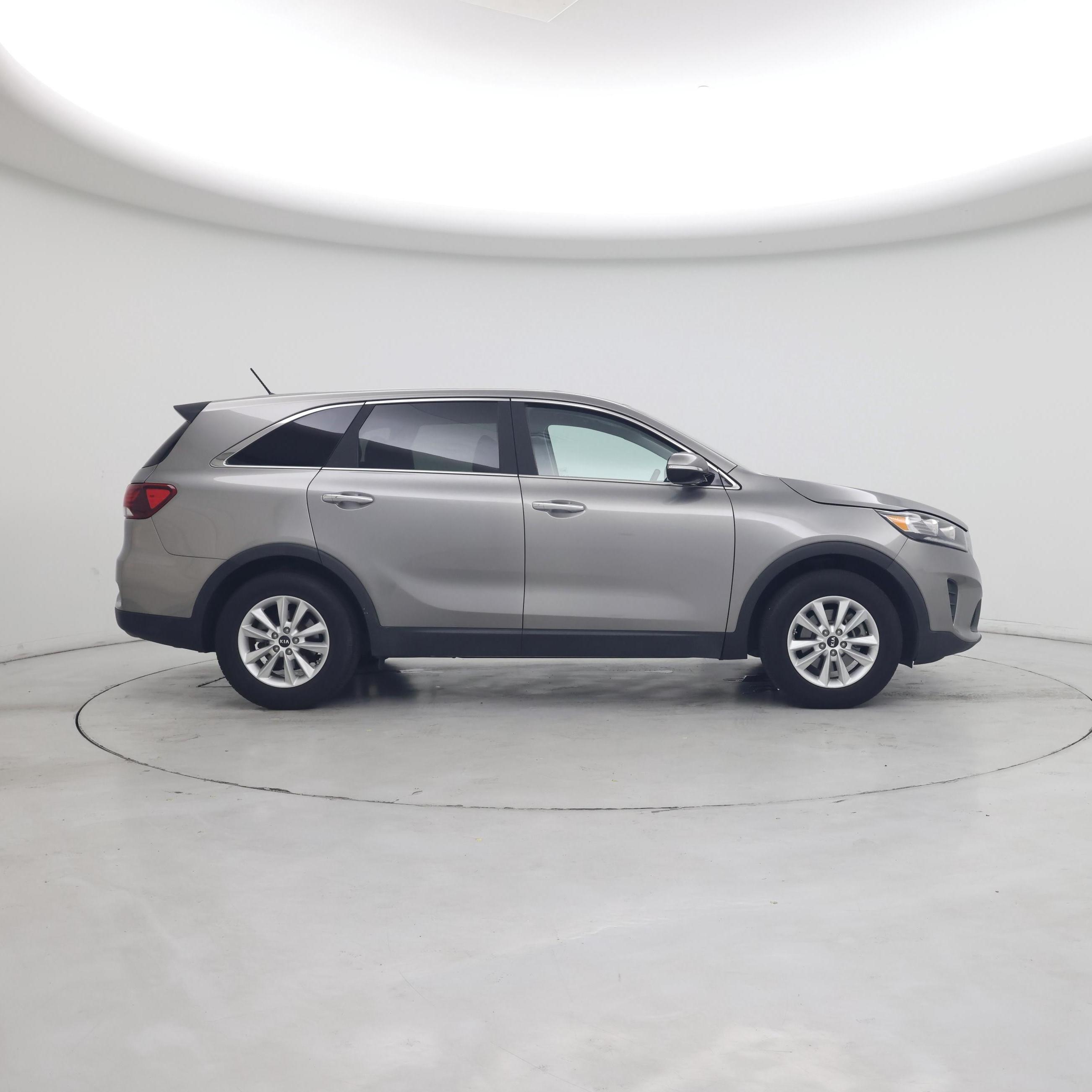 Thumbnail: 2019 Kia Sorento - 7