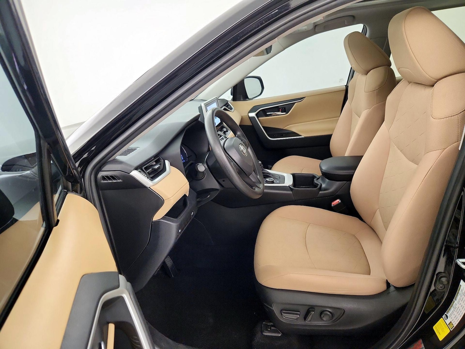 Power Seat(s) & Side Airbags