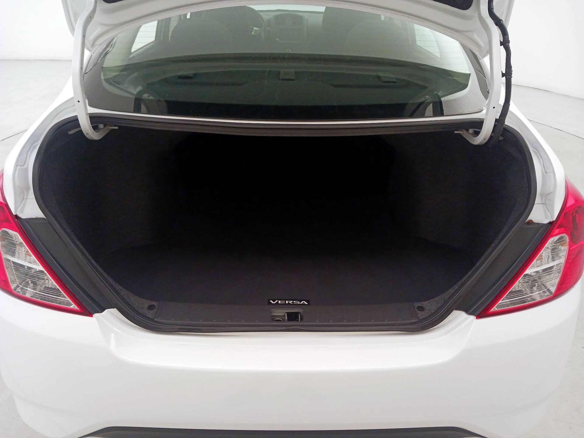 Thumbnail: 2019 Nissan Versa - 20