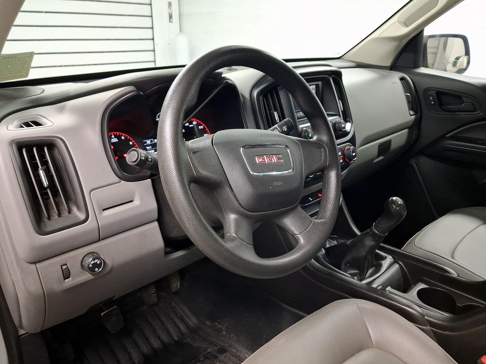 2016 GMC Canyon SL - Photo 10