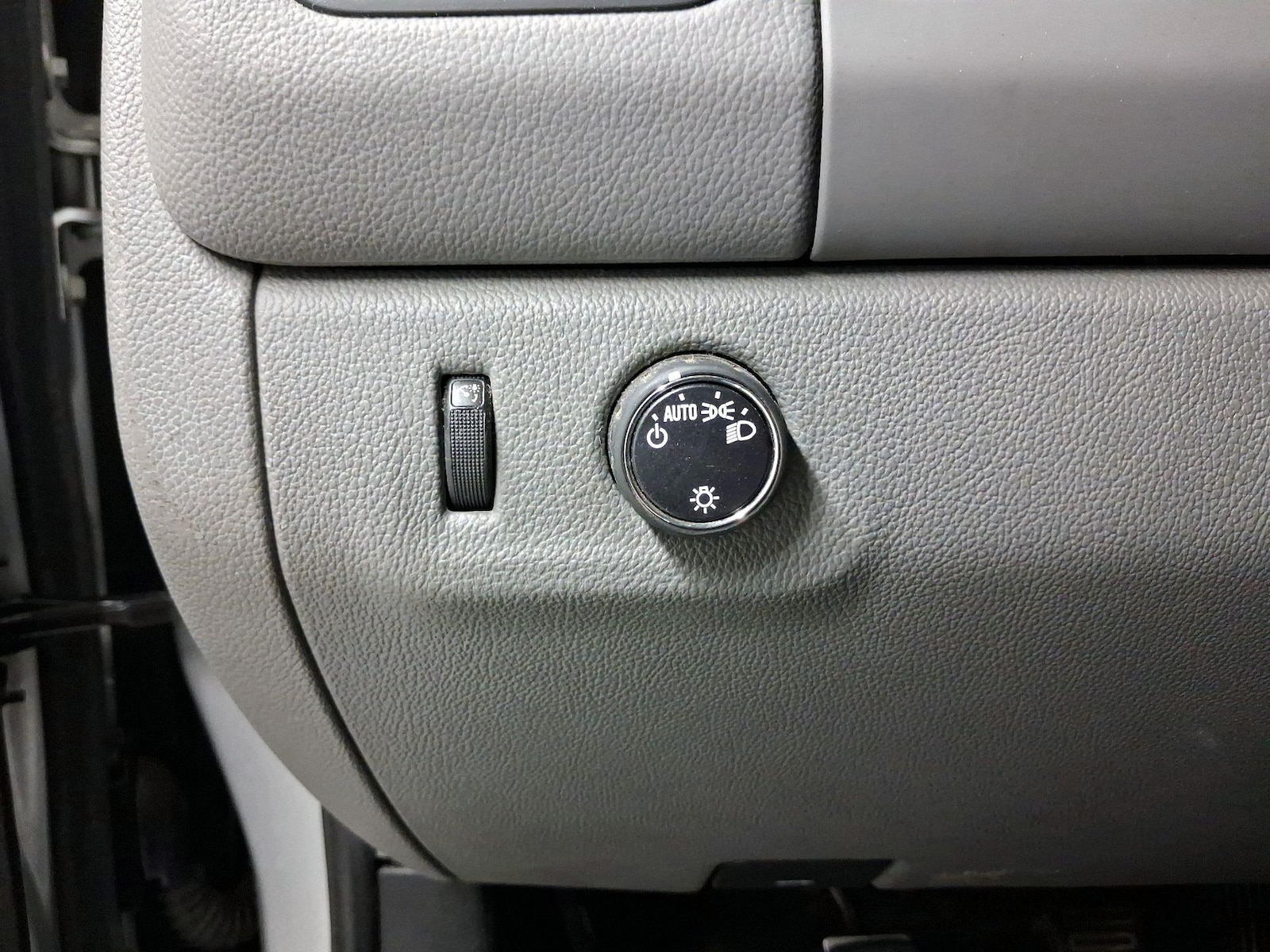2016 GMC Canyon SL - Photo 14