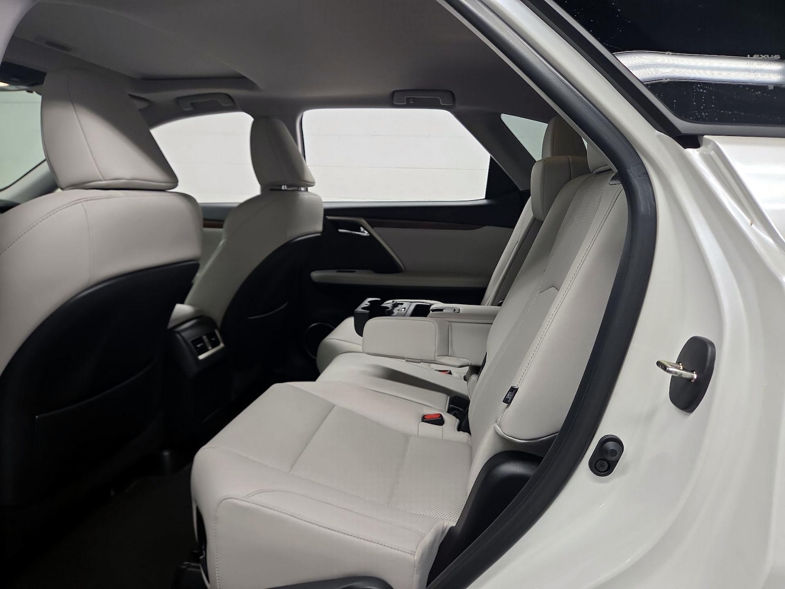 2022 Lexus RX 350 - Photo 18