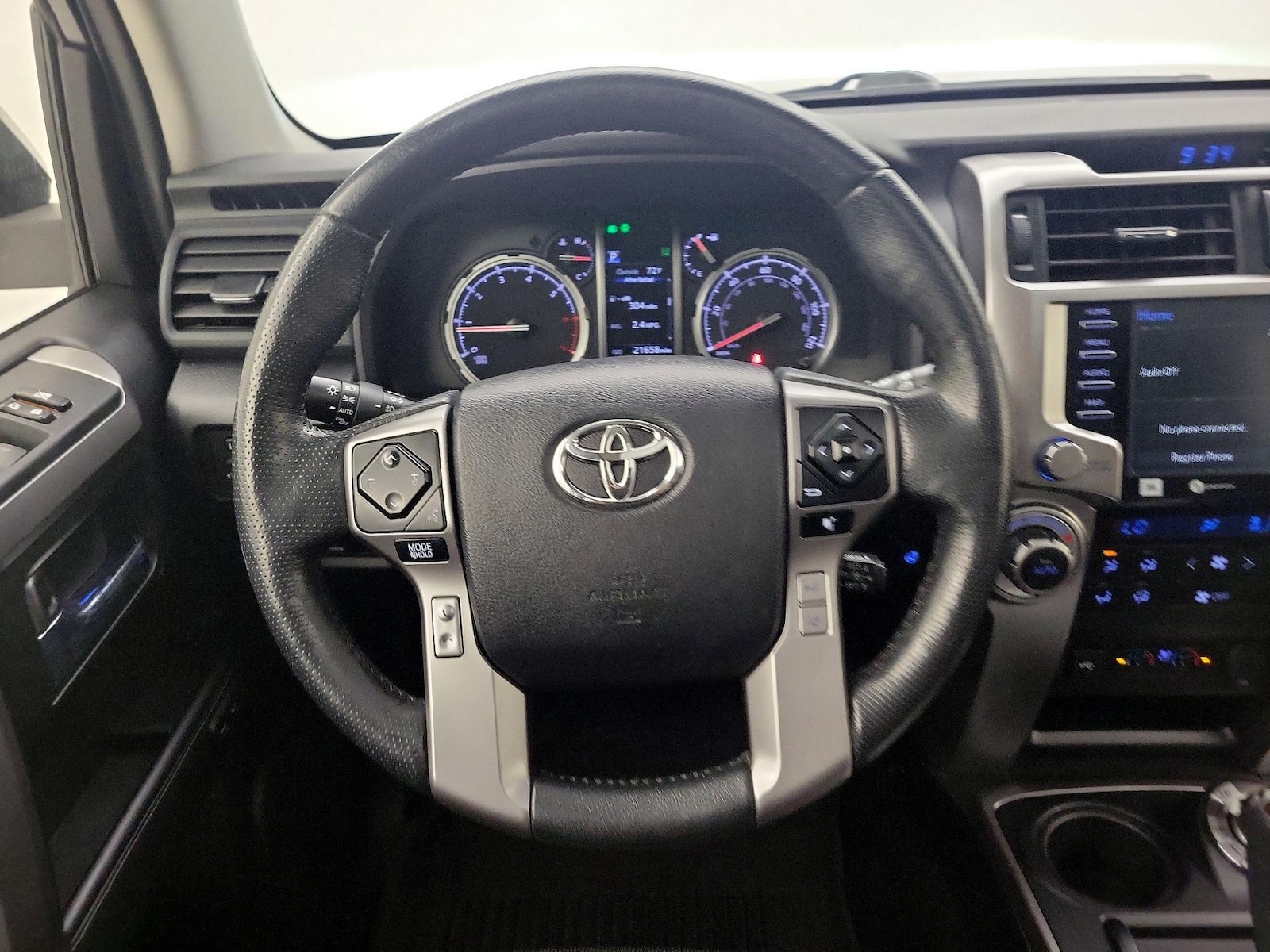 2023 Toyota 4Runner Limited - Photo 11
