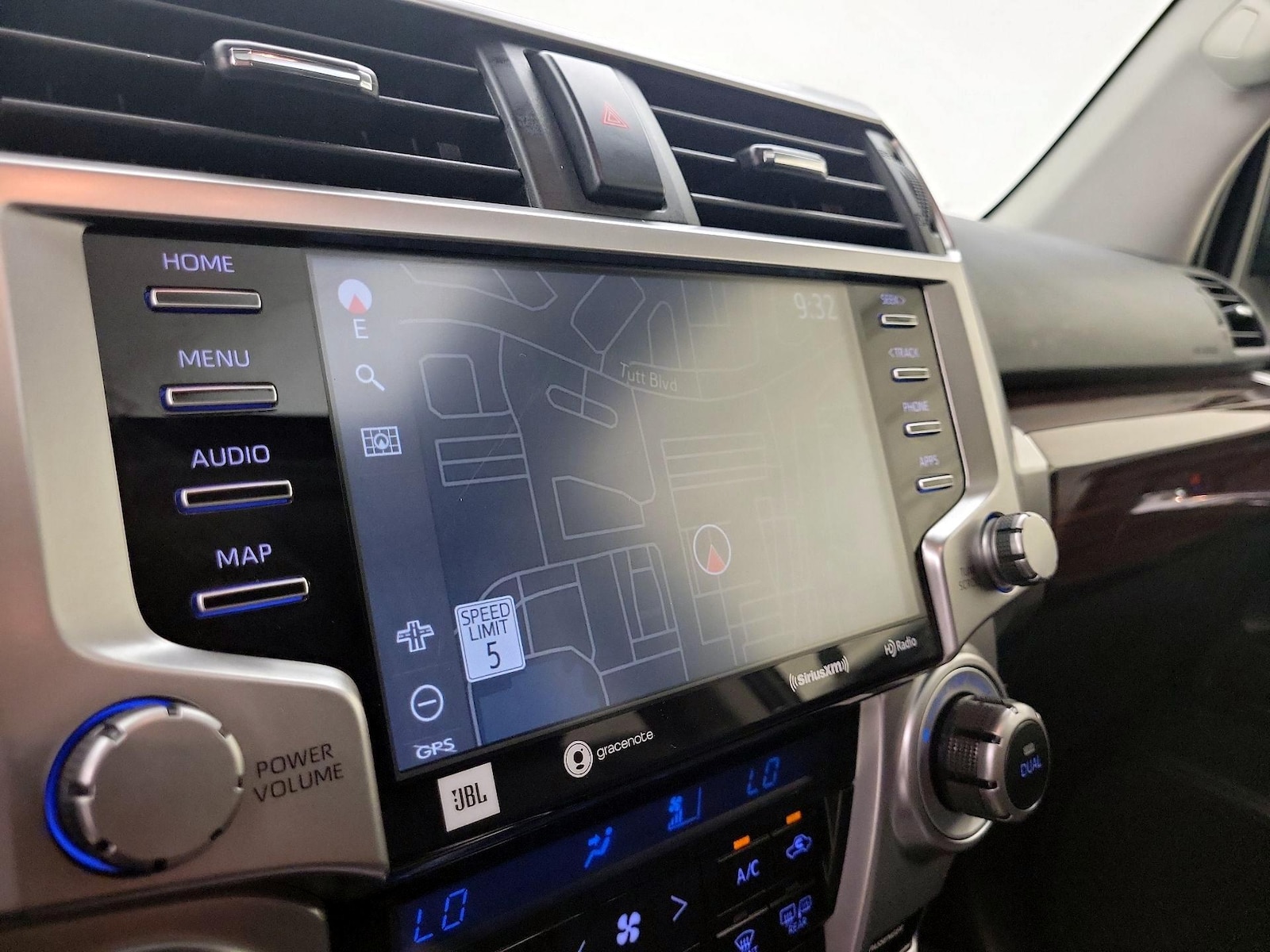 2023 Toyota 4Runner Limited - Photo 15