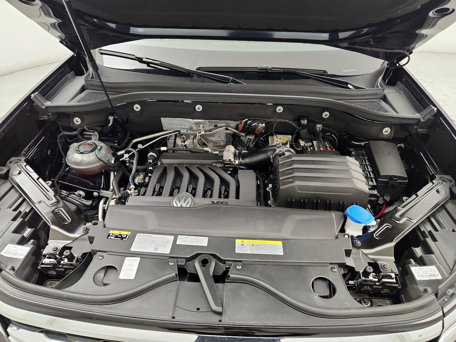 2023 Volkswagen Atlas Cross Sport SE w/Tech - Photo 23