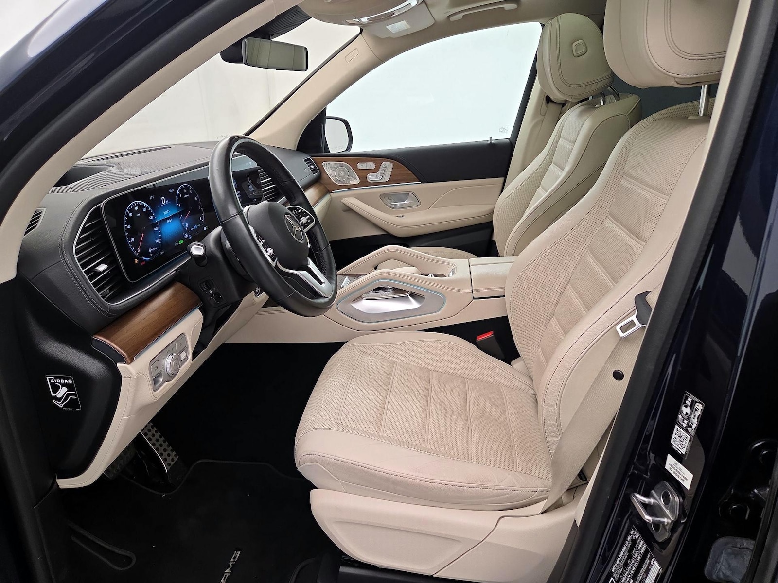2021 Mercedes-Benz GLS GLS580 - Photo 12