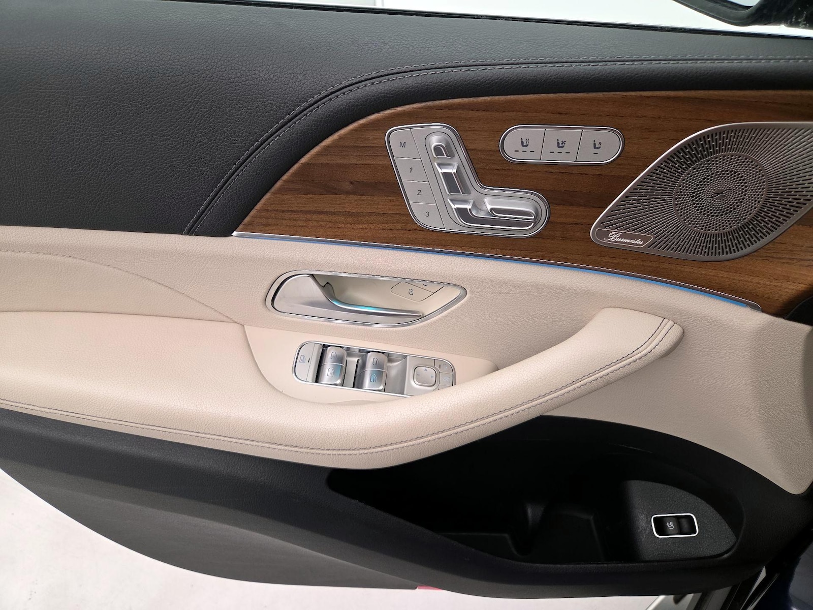2021 Mercedes-Benz GLS GLS580 - Photo 13
