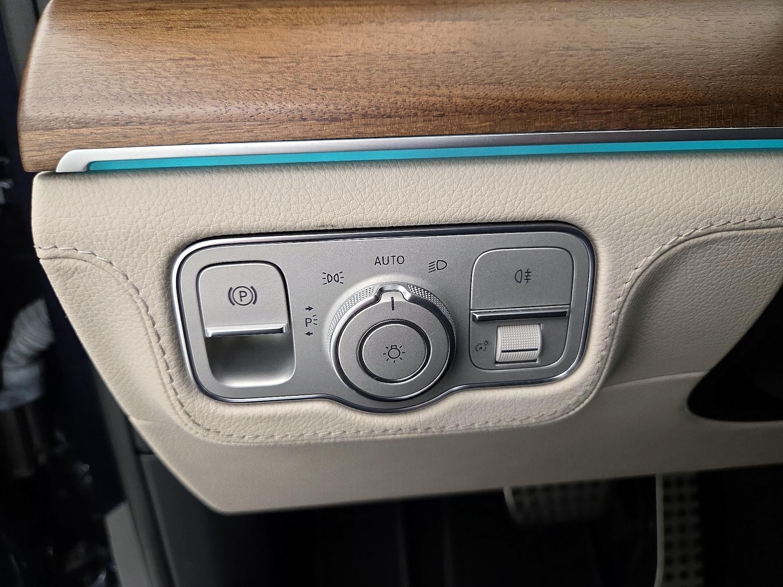 2021 Mercedes-Benz GLS GLS580 - Photo 14